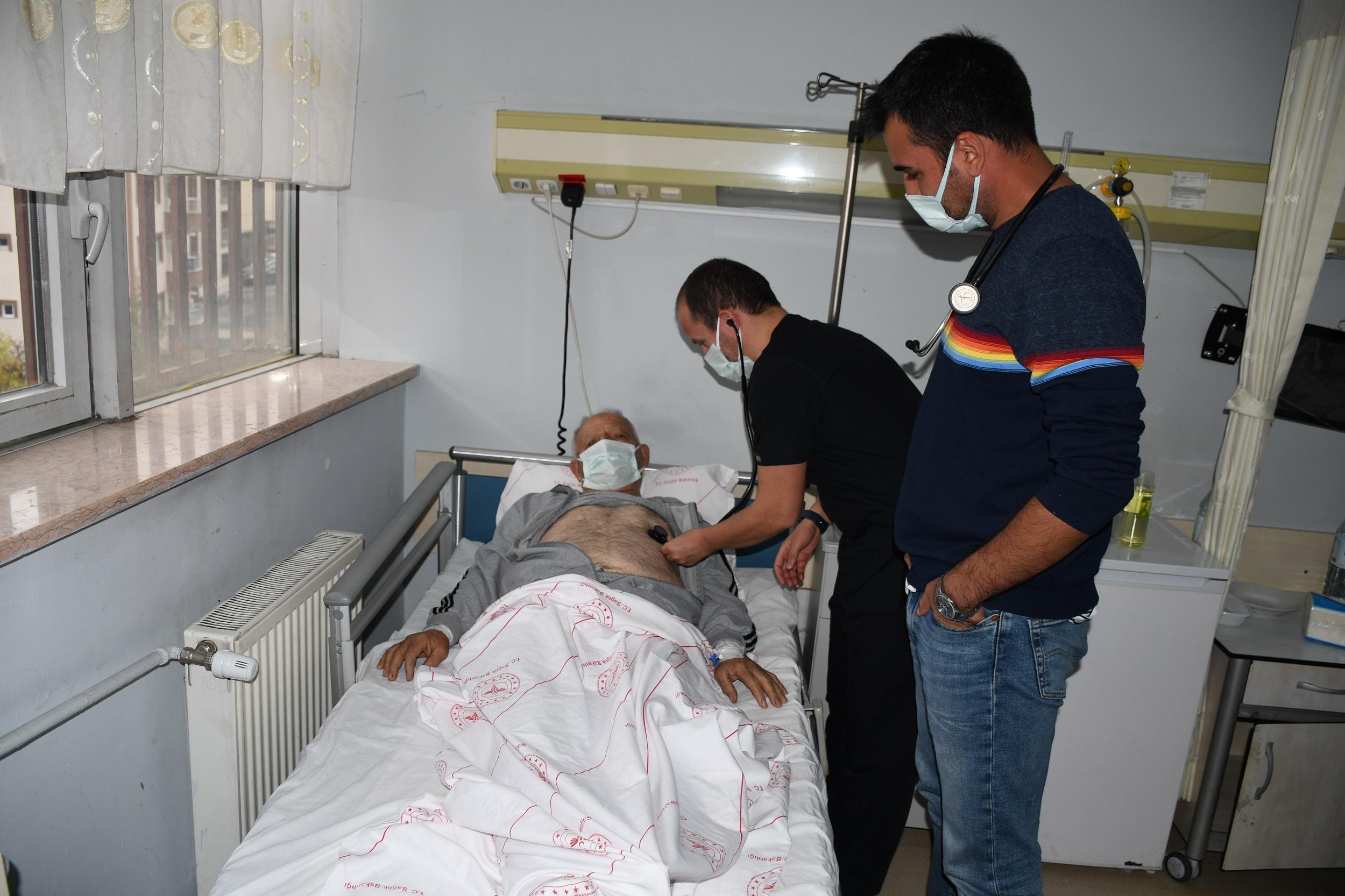 Hakkari Devlet Hastanesindeki anjiyografi ünitesi, İran ve Iraktan da hasta kabul ediyor