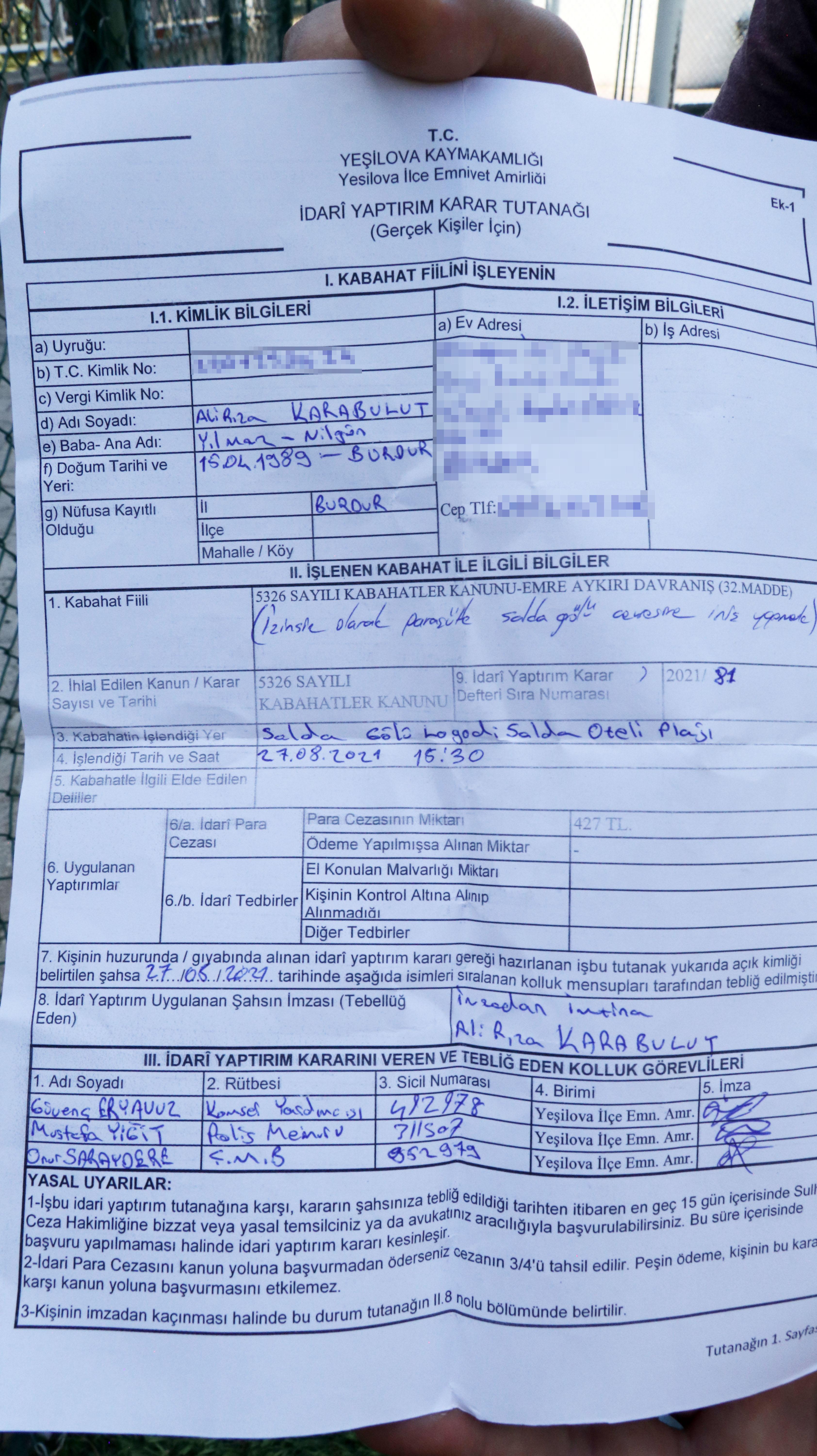 Salda Gölü kıyısına iniş yapan paraşütçülere para cezası