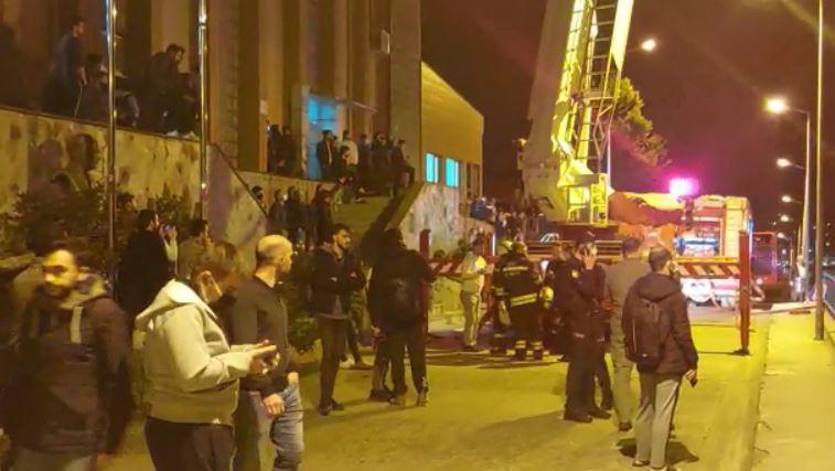 Rize’de yurt binası çatısında yangın; öğrenciler tahliye edildi