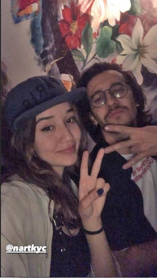 Kaza yaptığı otomobilinde 3 arkadaşı ölen sürücü, yaşam savaşı veriyor