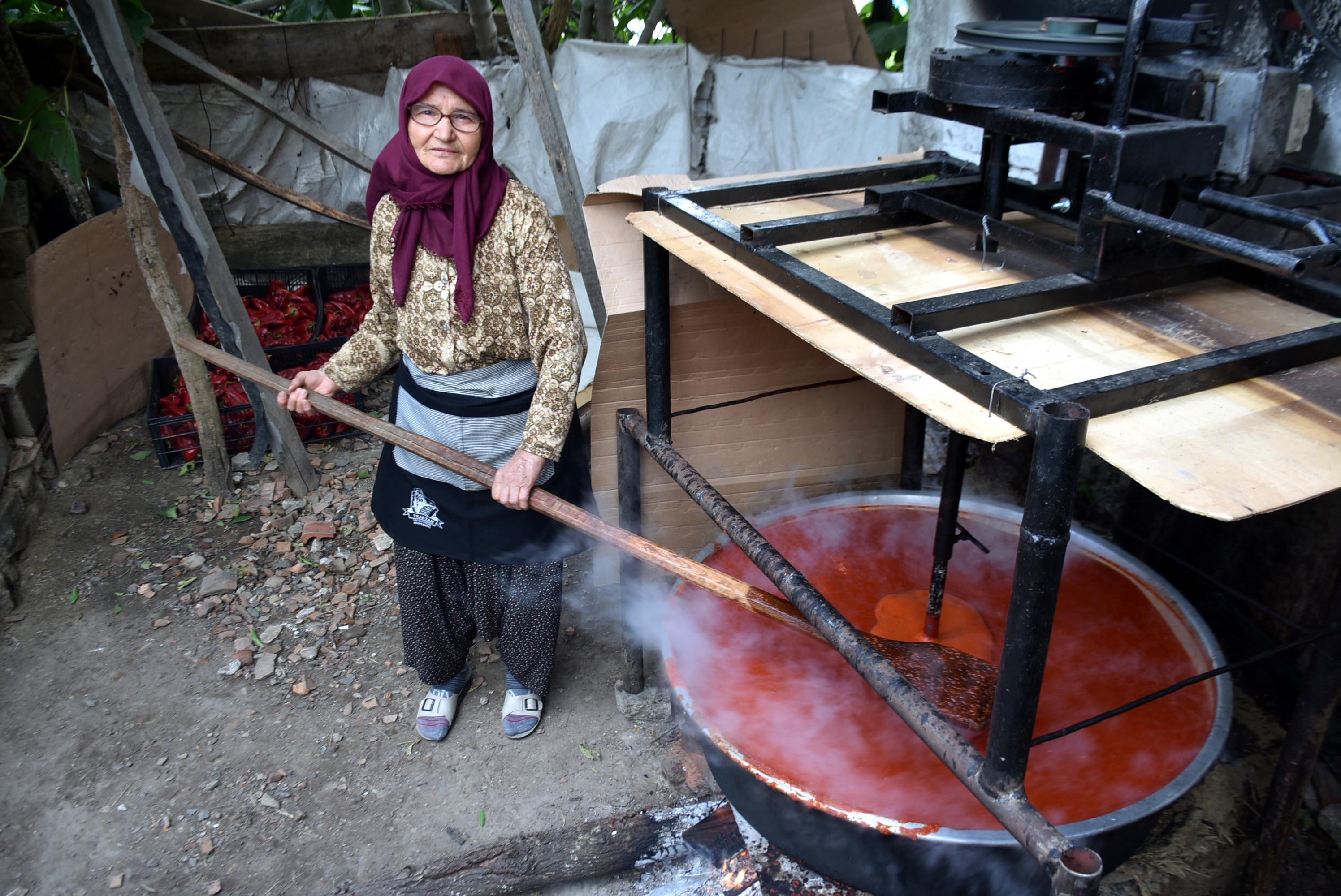Trakyanın üreten kadınları, yöresel lezzetleri sofralarla buluşturuyor