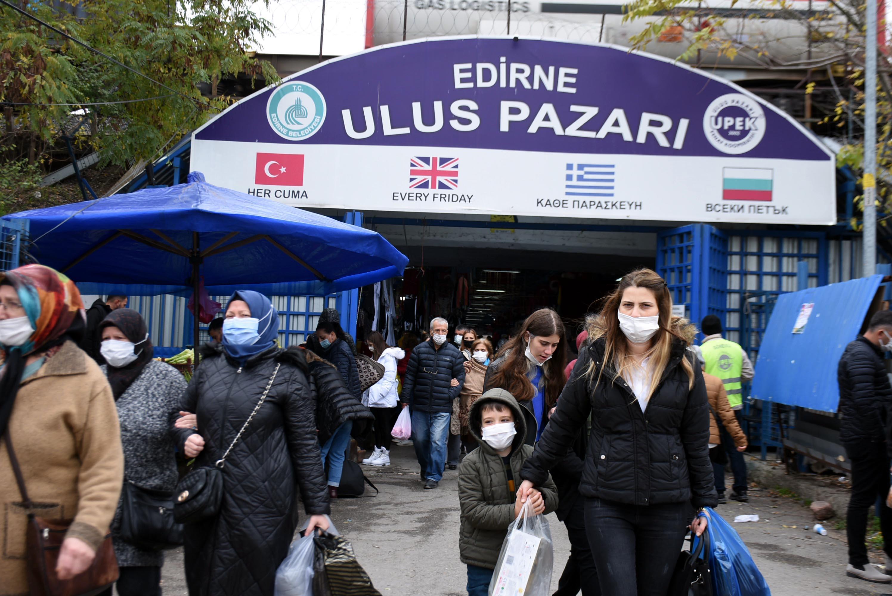 Edirneye akın eden Bulgar turistler, kişi başı 500 euro harcıyor