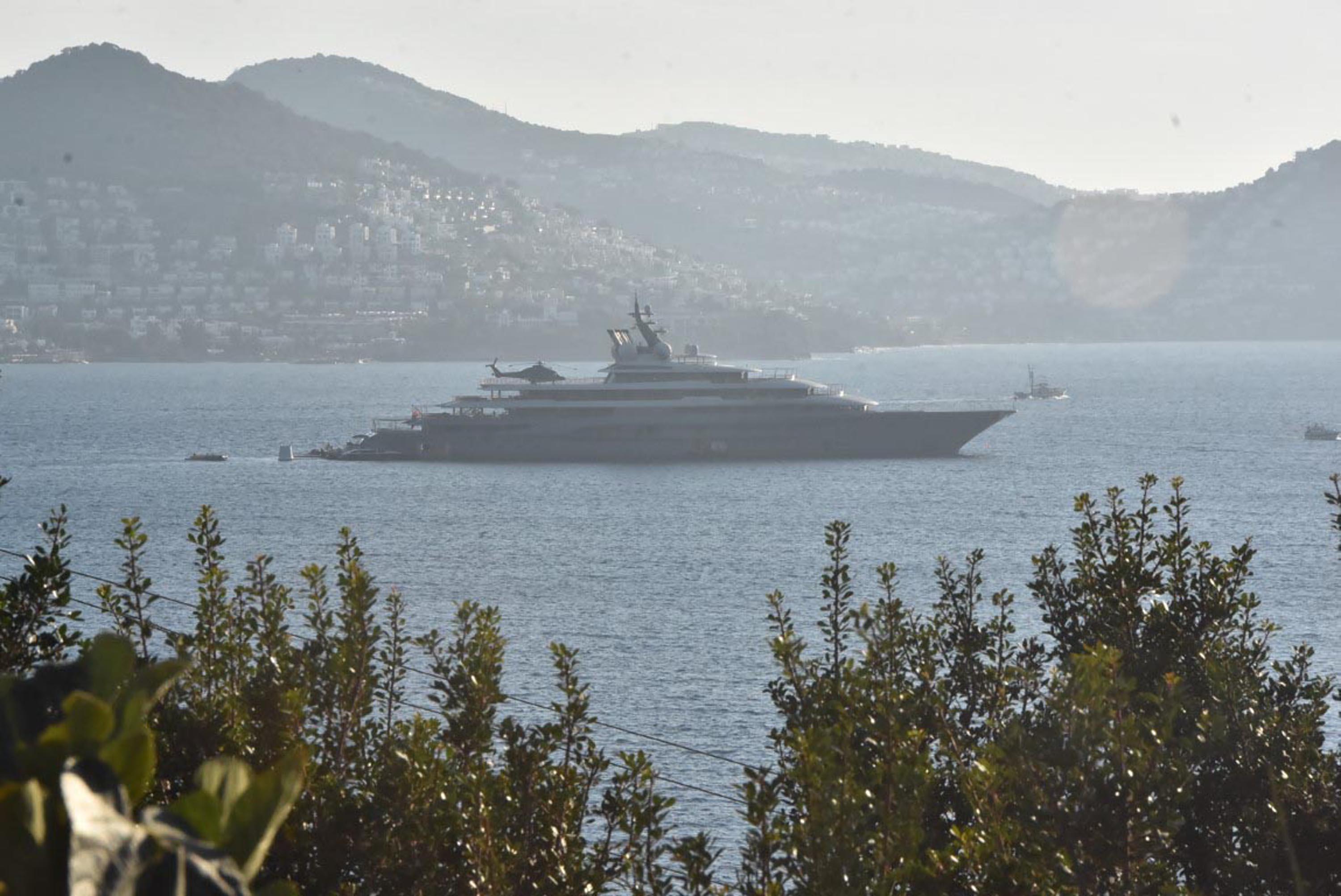 After Bill Gates, Jeff Bezos luxury yacht is in Bodrum