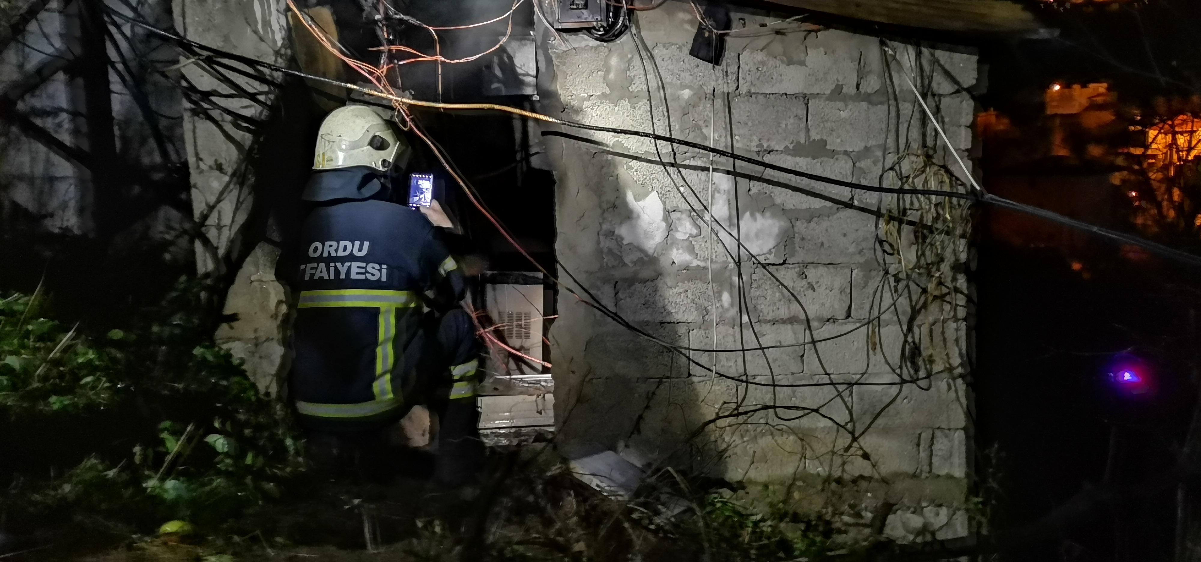 Orduda televizyon ve radyo vericileri yandı, yayınlar kesildi