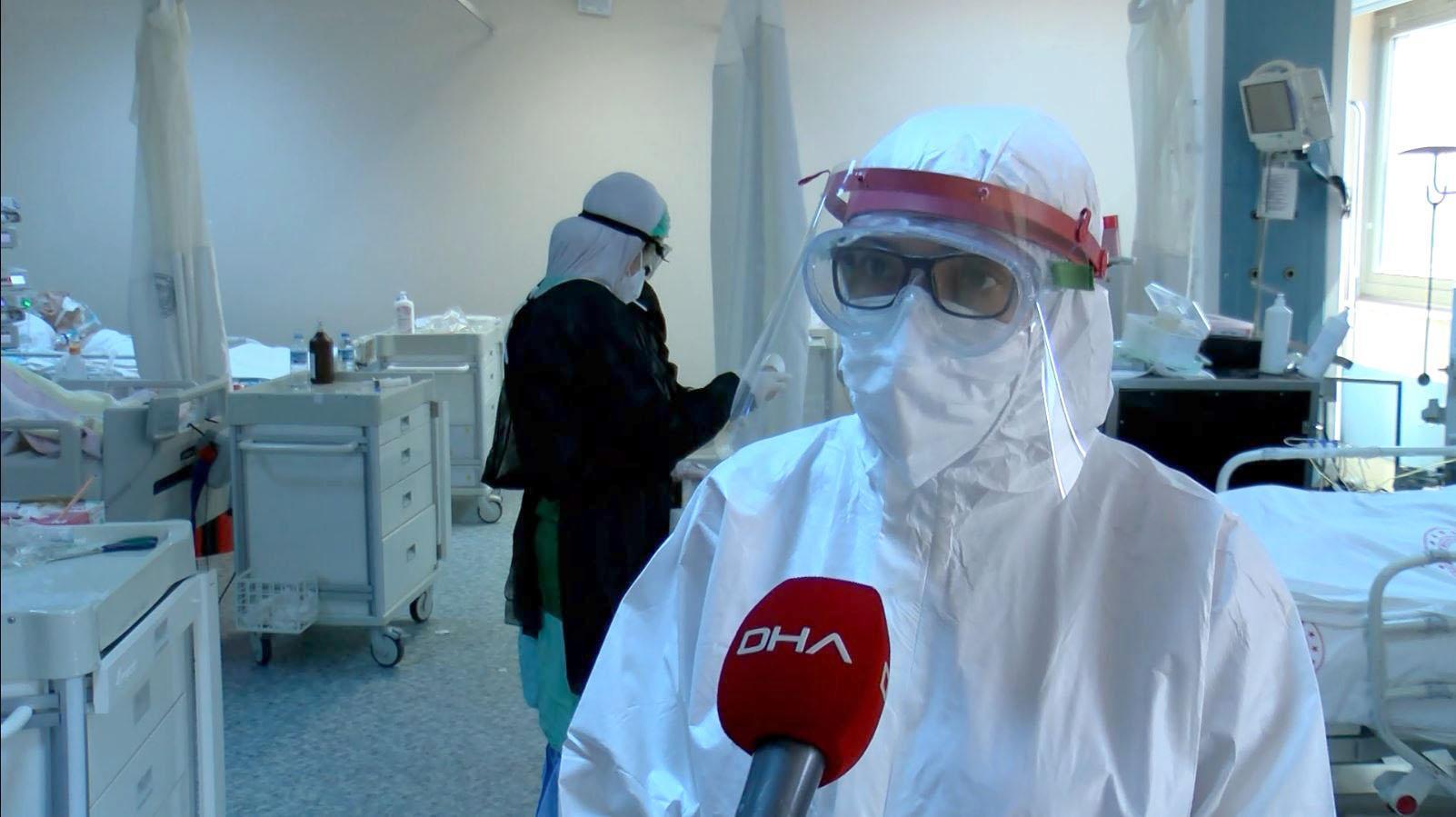 80 yaşındaki yoğun bakım hastası: Tek doz aşı yetmez