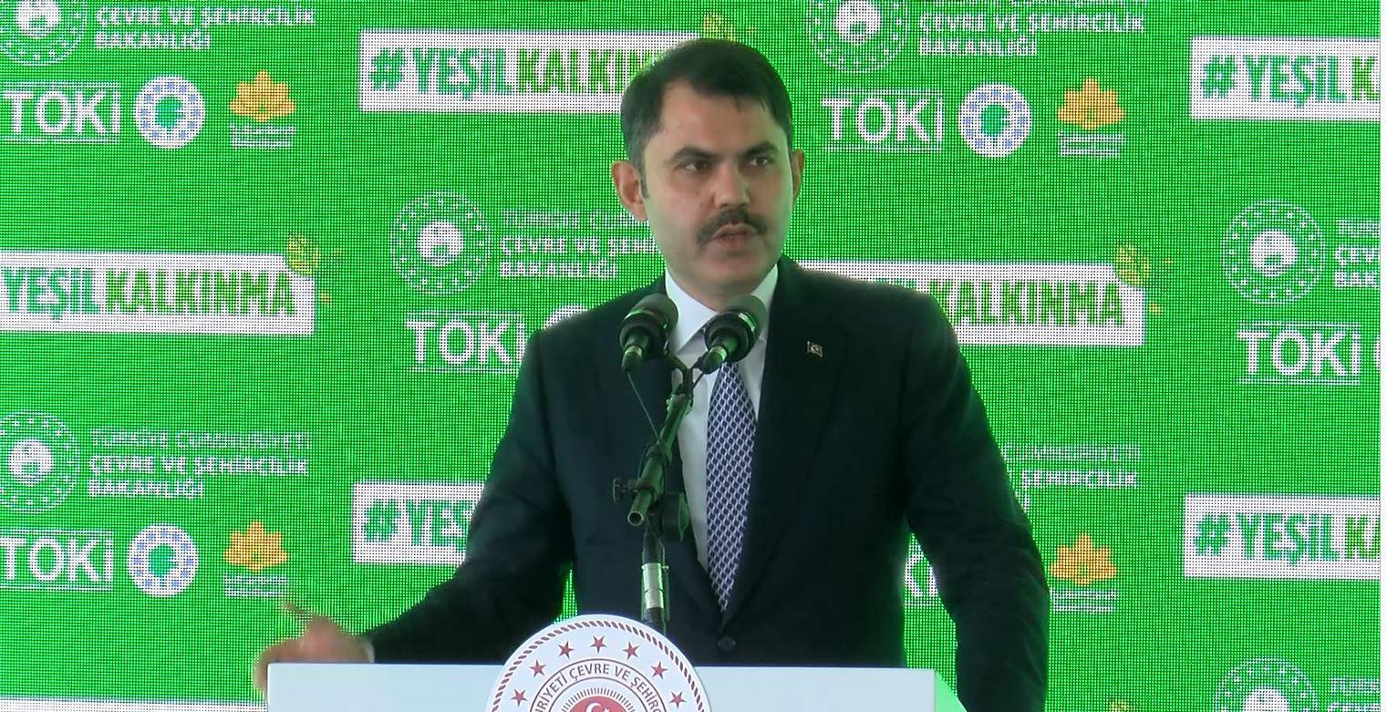 Bakan Kurum, Sultanbeyli Millet Bahçesi ilk fidan dikim törenine katıldı