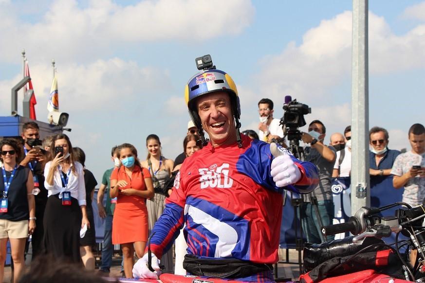 Motocross legend crossed the Bosphorus on the water