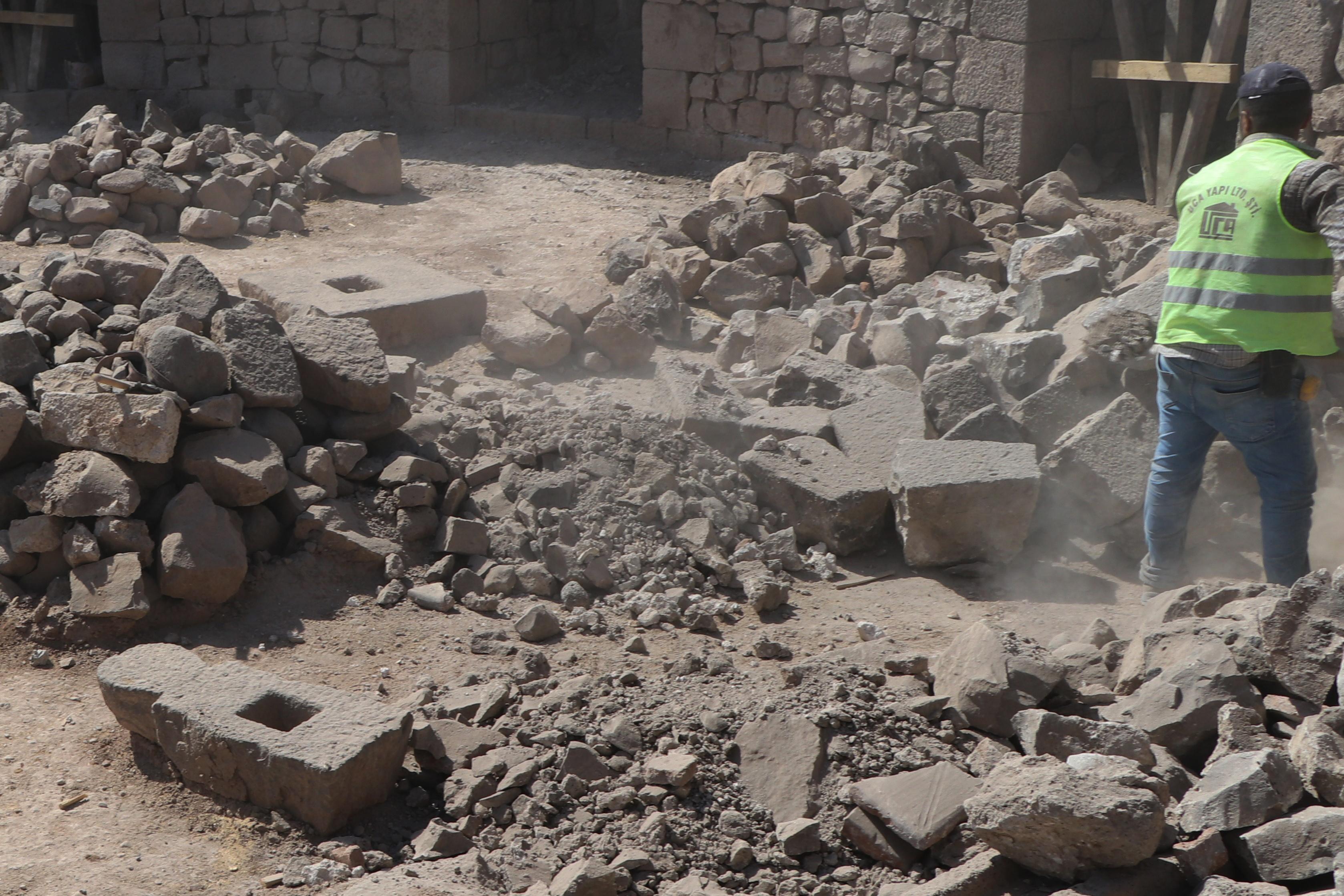 Diyarbakır Kalesinde mancınık ayakları bulundu