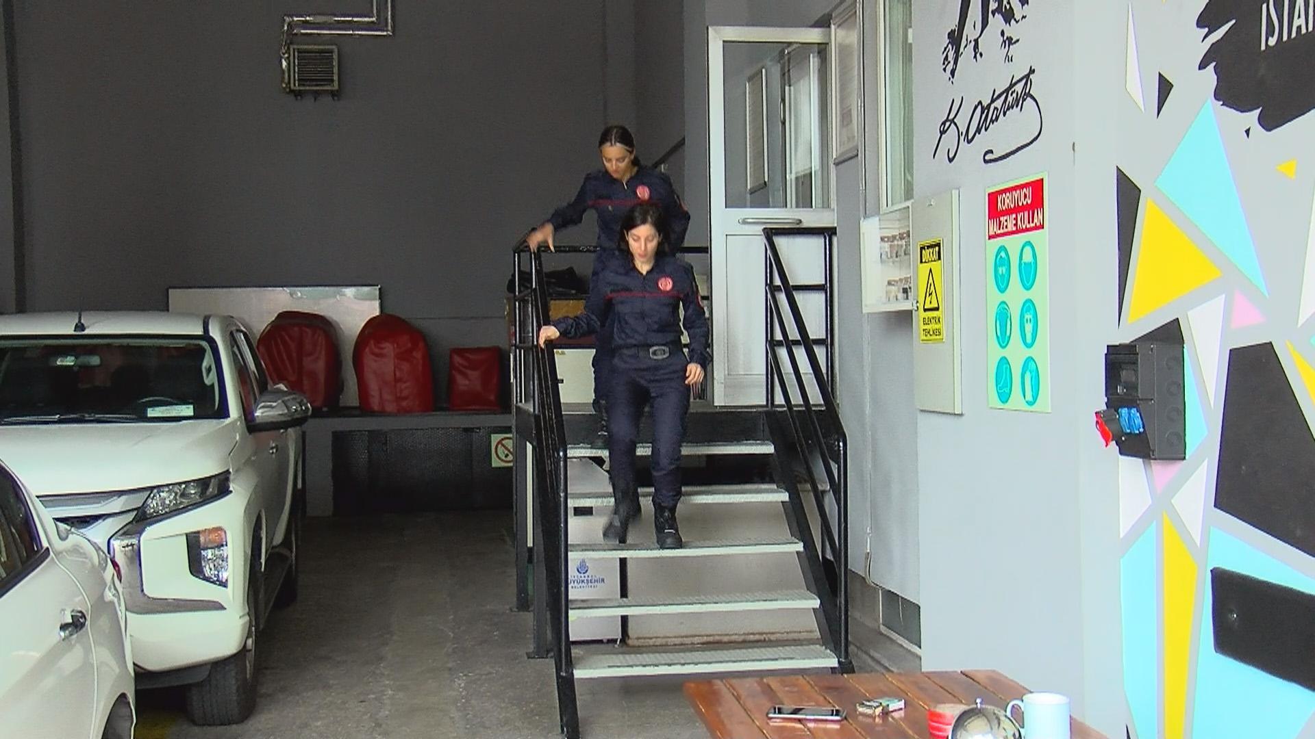 İstanbulun kadın itfaiyecileri görev başında