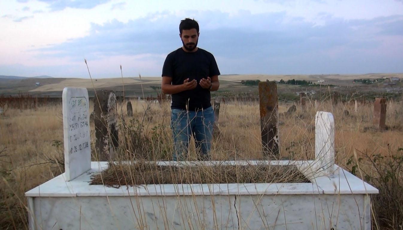 Alparslan-1 Barajındaki tekneler karaya oturdu