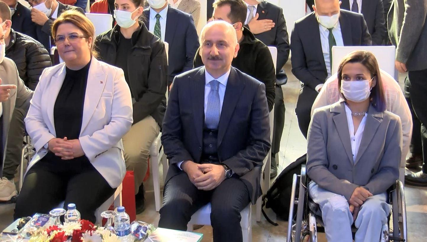 Ulaştırma Bakanı Karaismailoğlu: Bizim, her anlamda ve herkes için erişilebilir ulaşıma 84 milyon biletimiz var