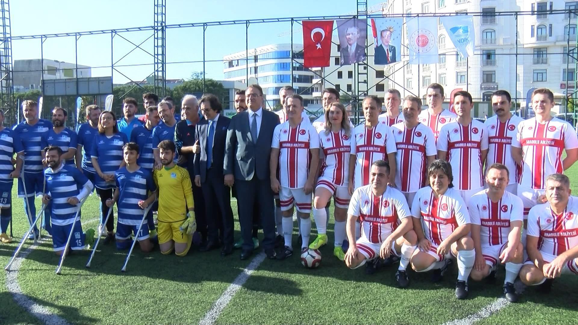 Hakim ve savcılar ampute futbol takımıyla maç yaptı