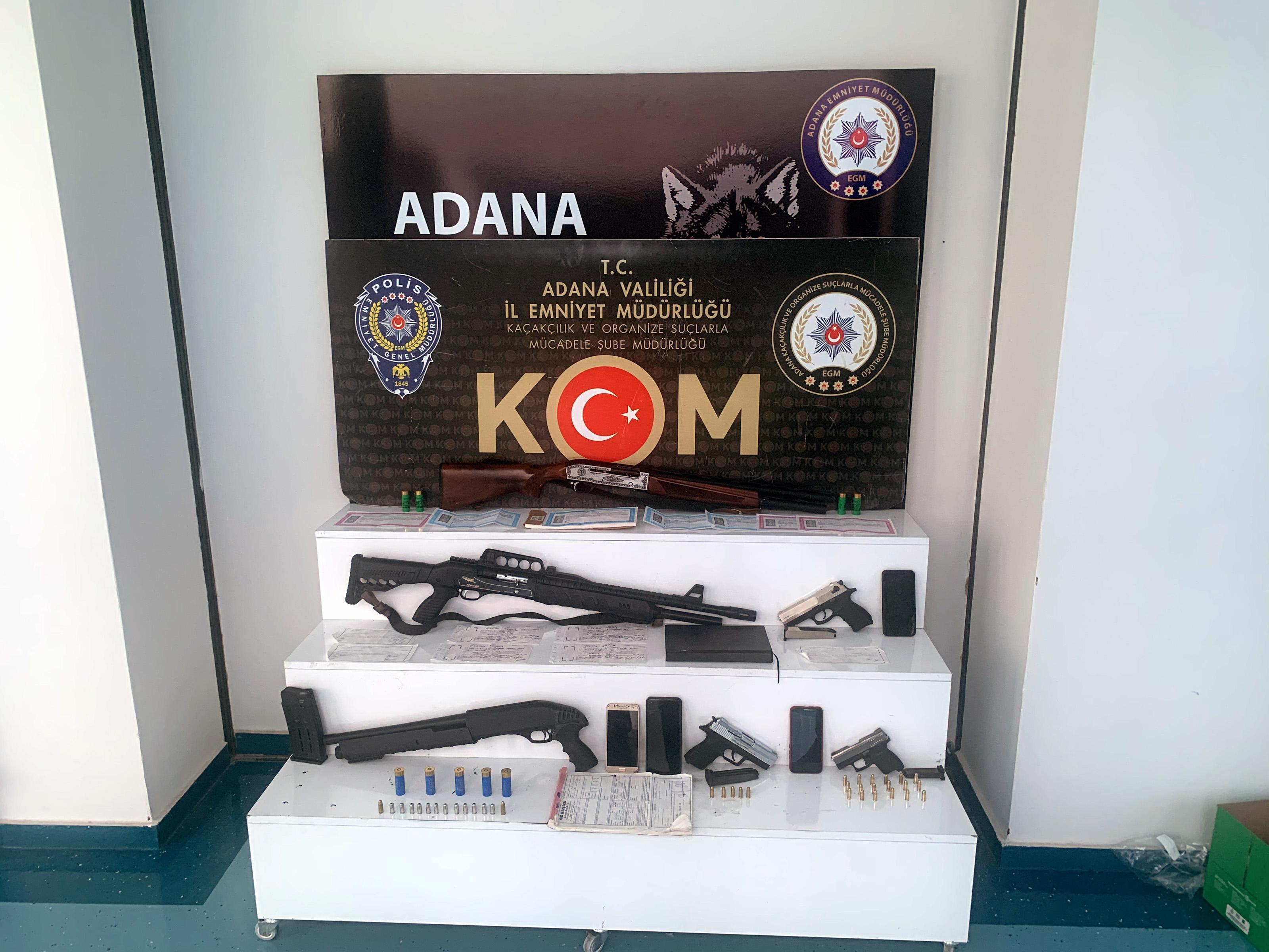 Tefeciler, borcunu ödeyemeyen mağdurun avukatını kaçırıp, boş senet imzalatmış