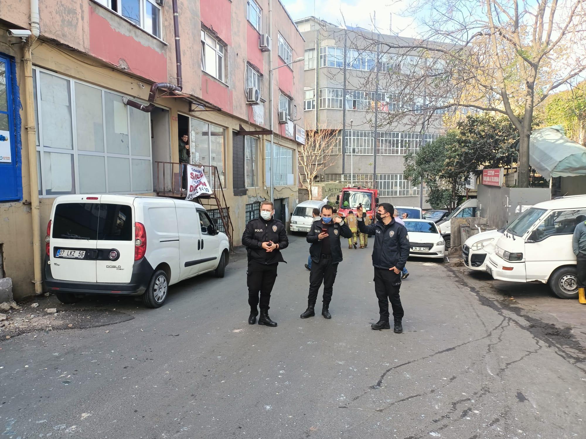 Eyüpsultanda işyerinde patlama