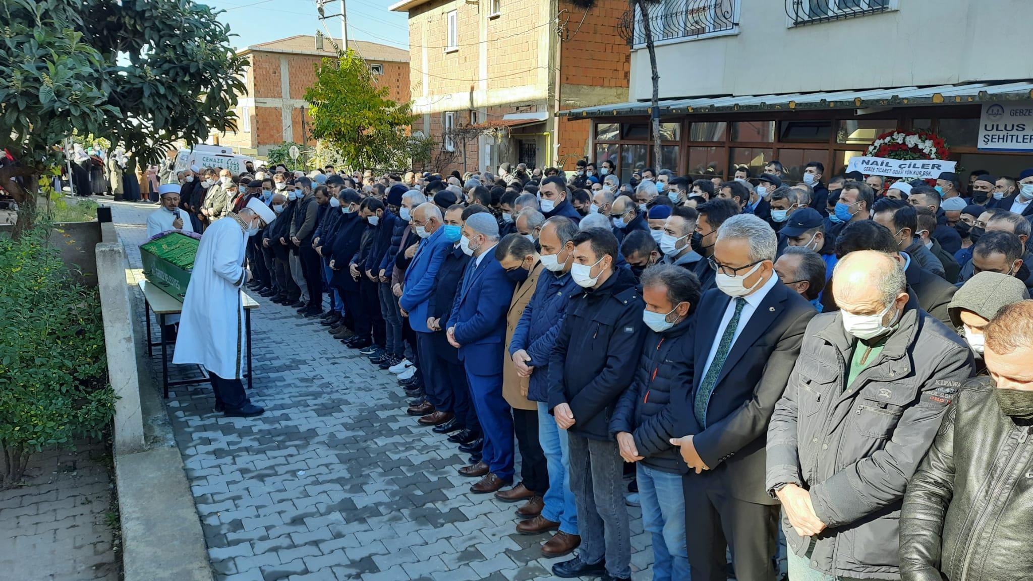 Servis kazasında yaşamını yitiren Rabia, son yolculuğuna uğurlandı