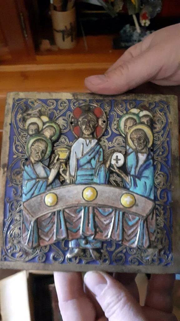 İzmirde, Jivaro yerlilerinin kesip özel işlemden geçirdiği insan başları ele geçirildi