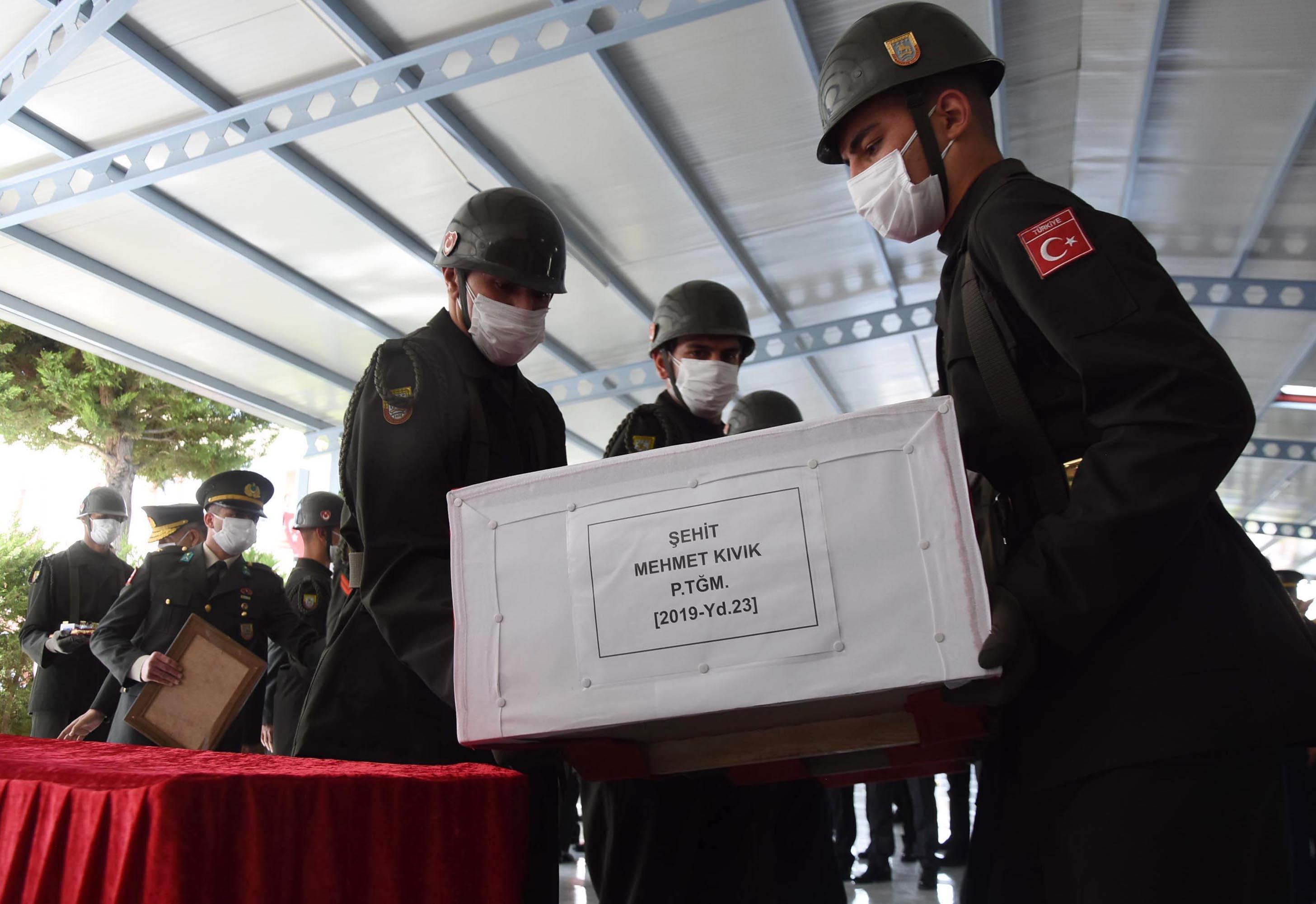 Şehit Teğmenin anıları roman oldu