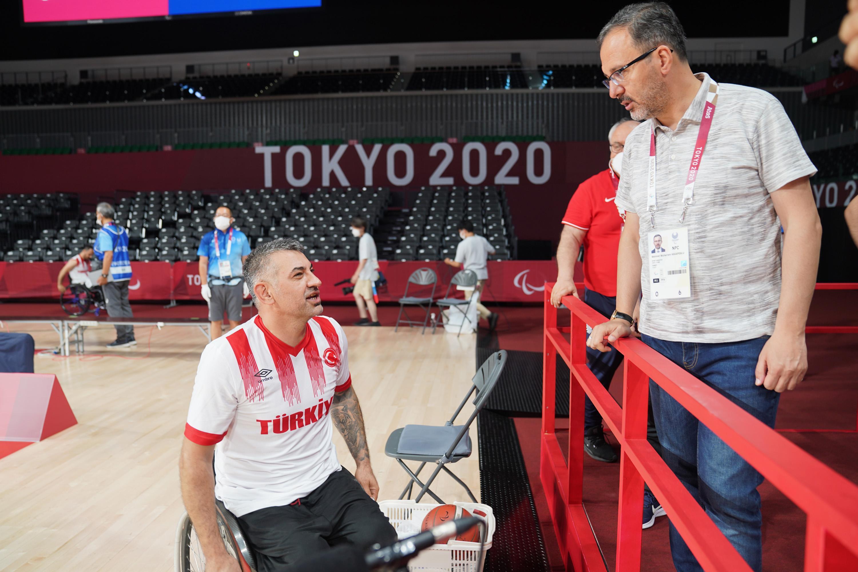 Tekerlekli Basketbol Takımı Kanadayı 77-73 mağlup etti