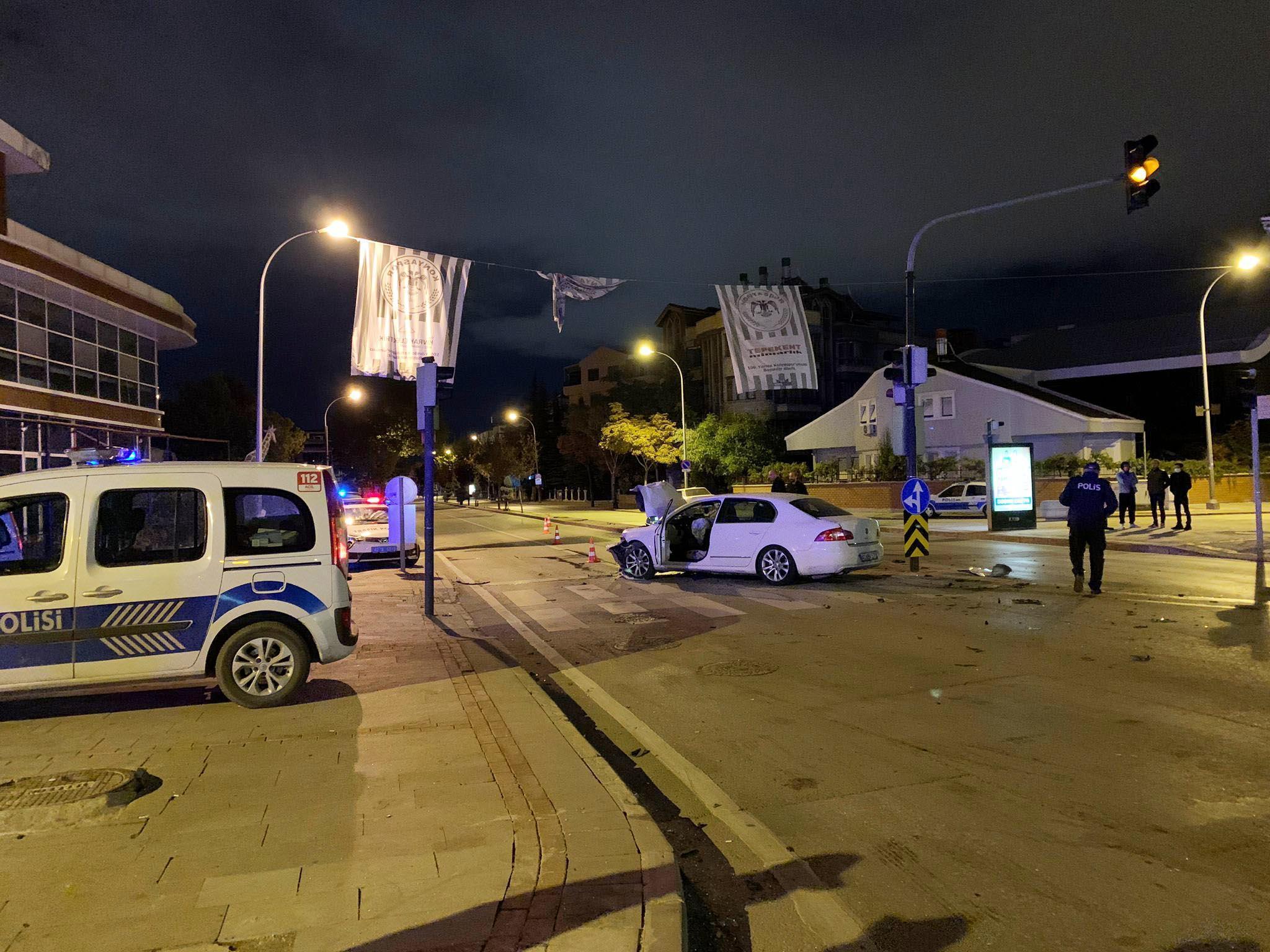 Konyada kaza: Edanaz ile Irmak öldü, 3 yaralı