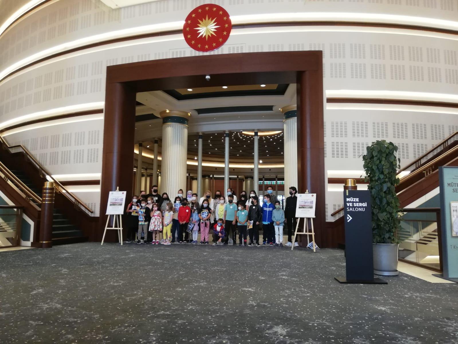 Şehit çocukları, Cumhurbaşkanlığı Millet Kütüphanesi’ni ziyaret etti