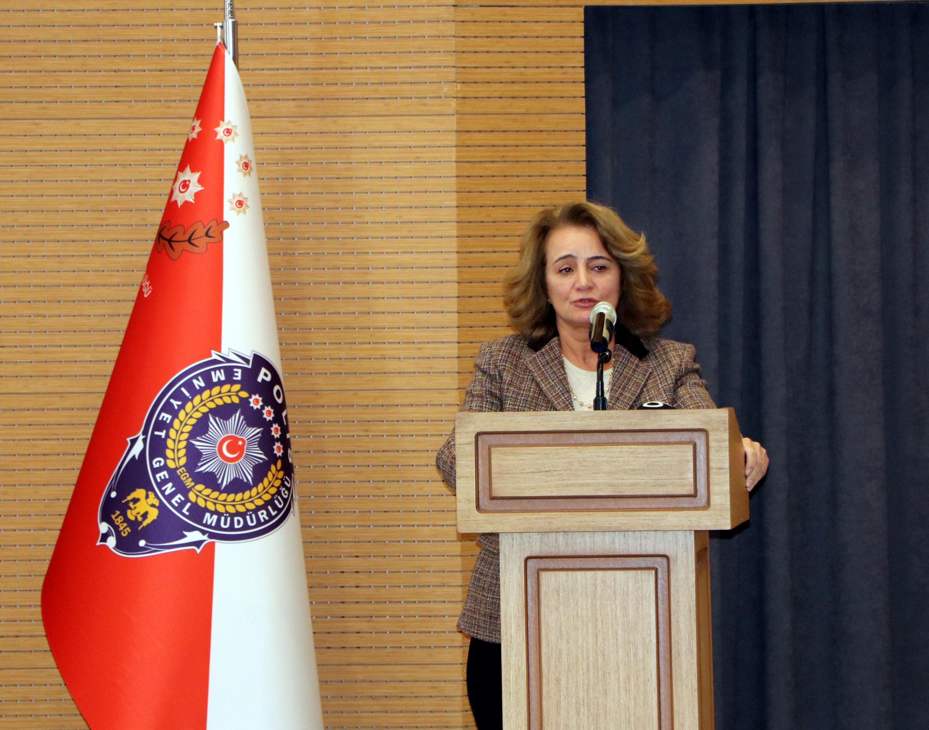 Van Valisi Bilmez: Göç artık iktidarlar için ekonomi, silah gibi bir enstrüman