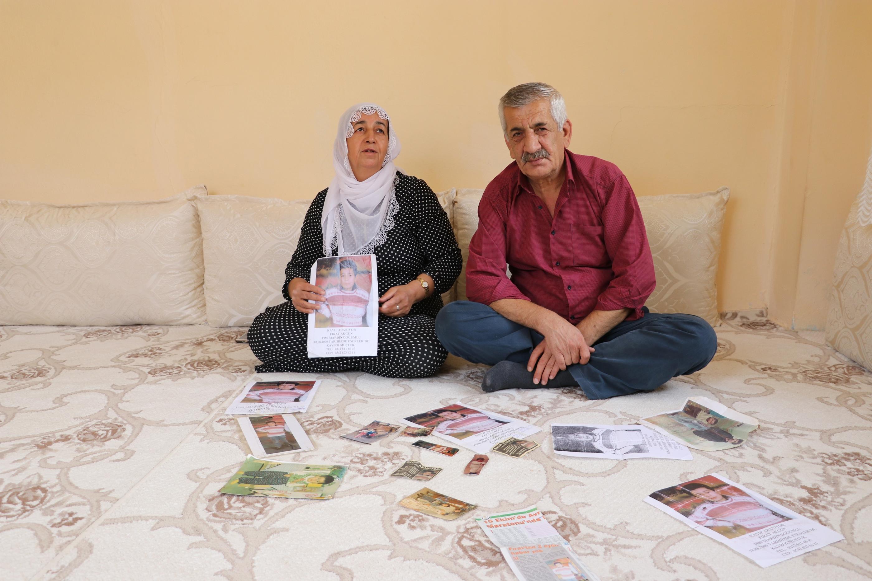 Taşı toprağı altındır diye gittikleri İstanbul’da kaybolan çocuklarını 21 yıldır arıyorlar