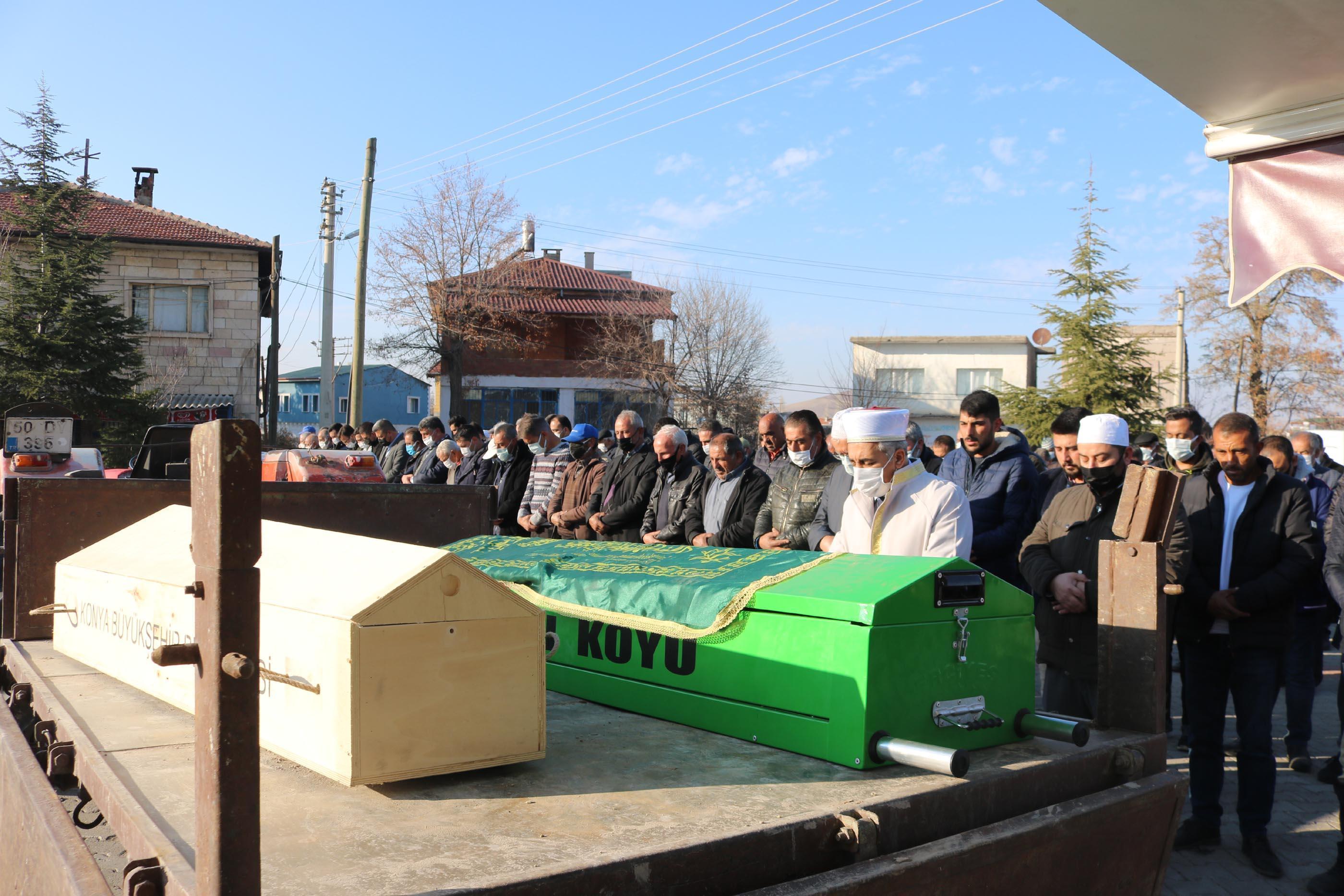 Otomobilin hız ibresinin 230da kaldığı kazada ölü sayısı 3e çıktı