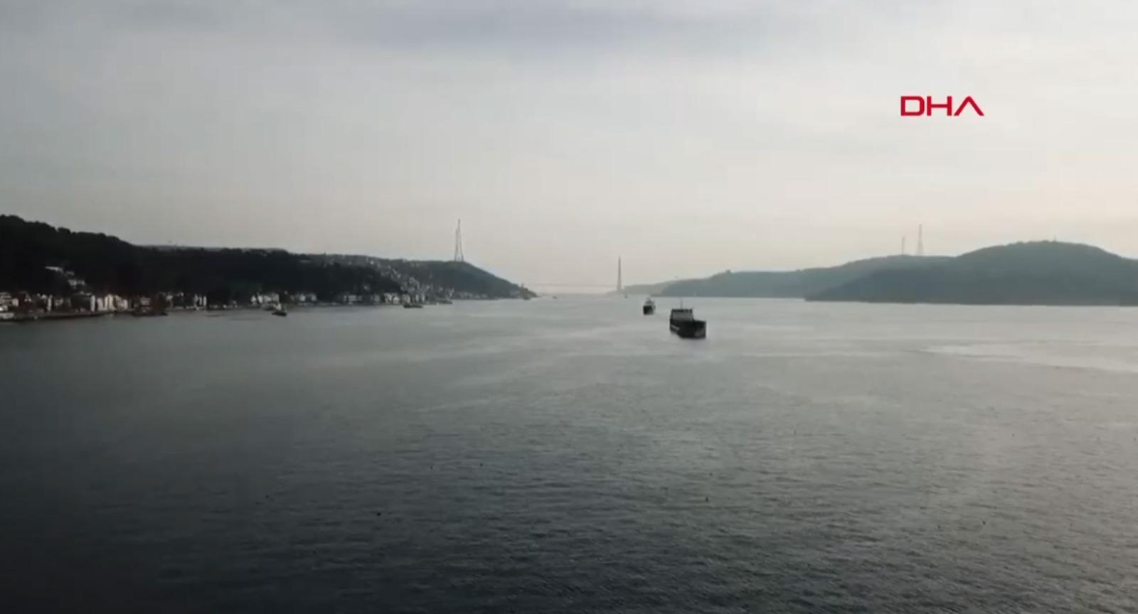 İstanbul Boğazında 2 kuruyük gemisi çarpıştı