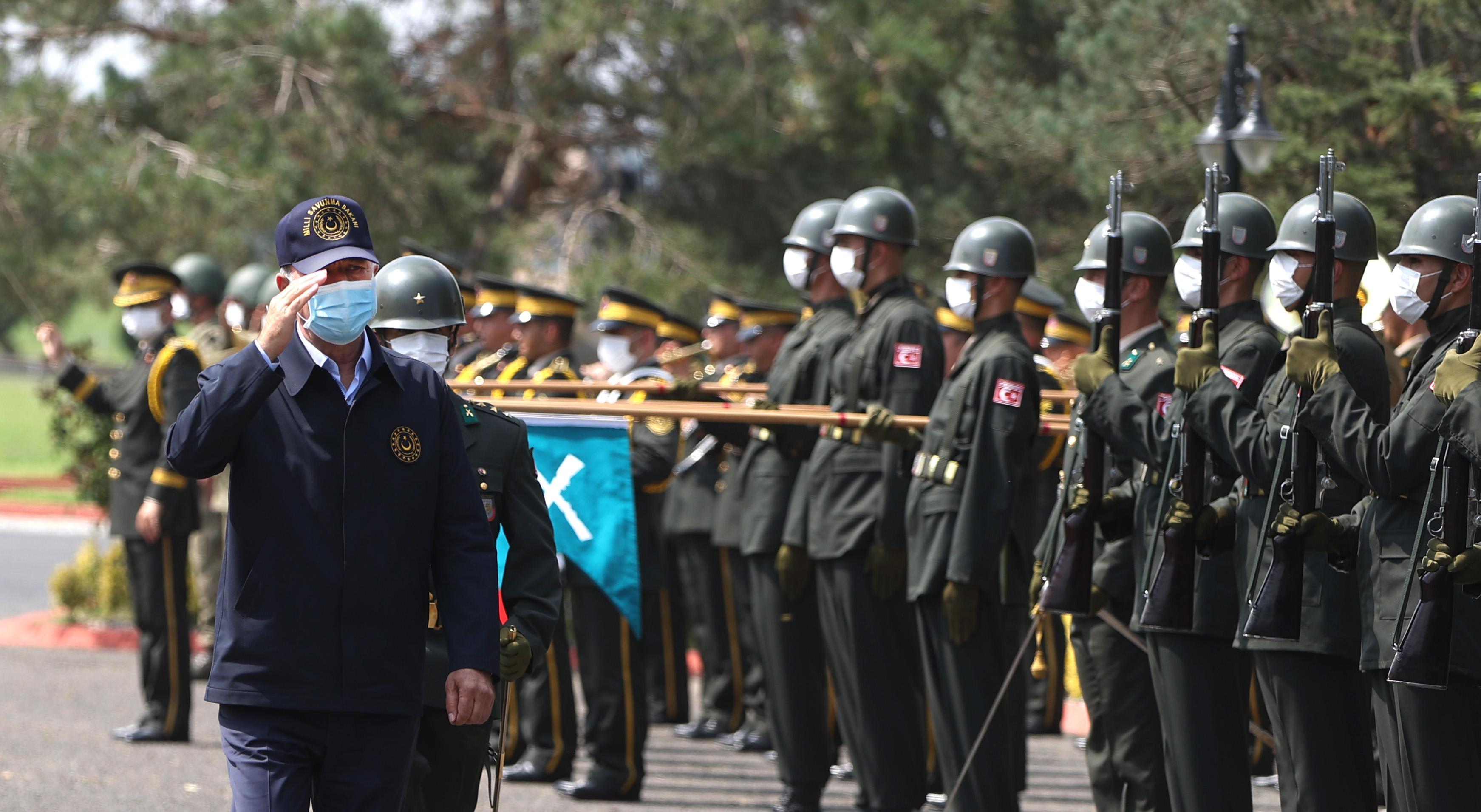 Bakan Akar, Tekirdağda incelemelerde bulundu
