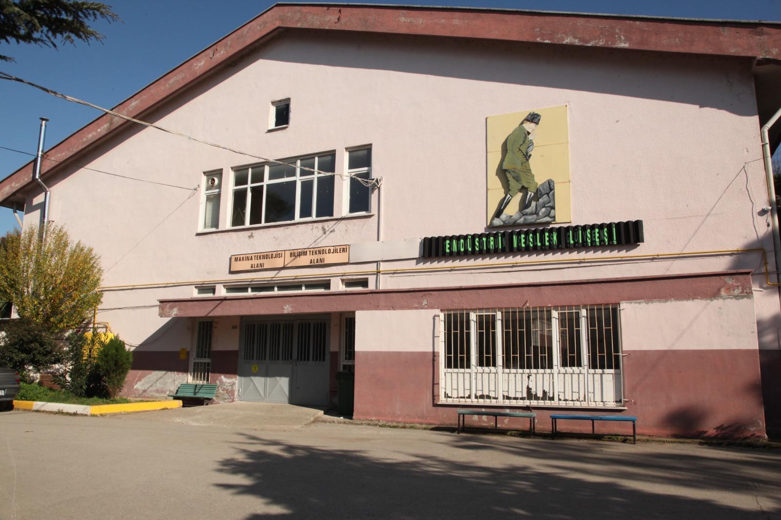 Lisenin 15 sınıfına şehitlerin adı verildi