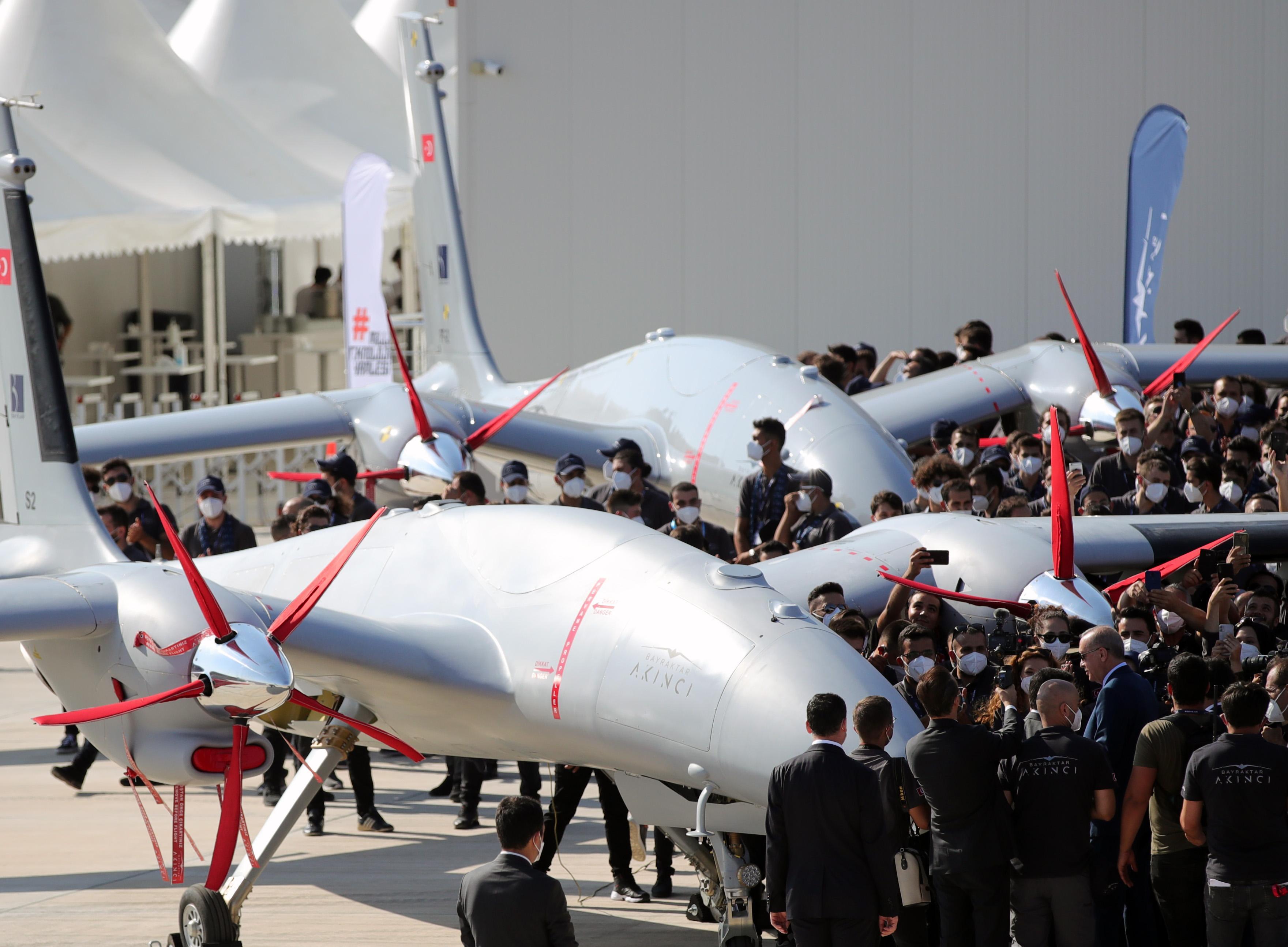 Selçuk Bayraktar: Artık insansız savaş uçağımızı da yapabiliriz