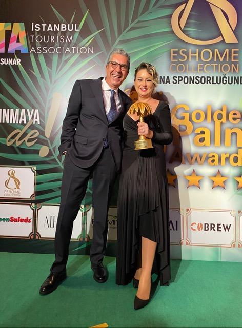 Ödüllü yazardan çizgi dışı zamanda yolculuk hikayesi