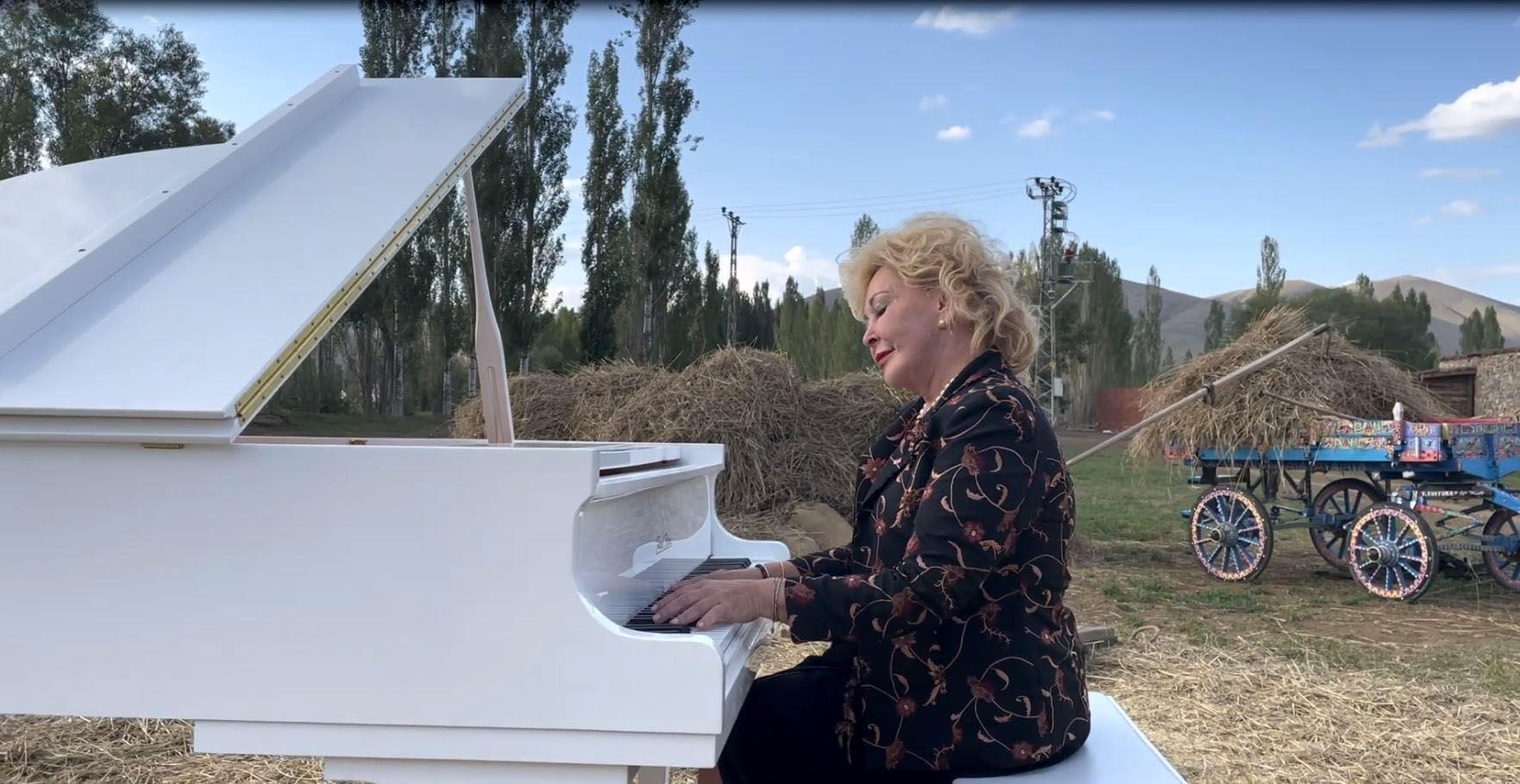 Piano recital by Gulsin Onay in the threshing floor