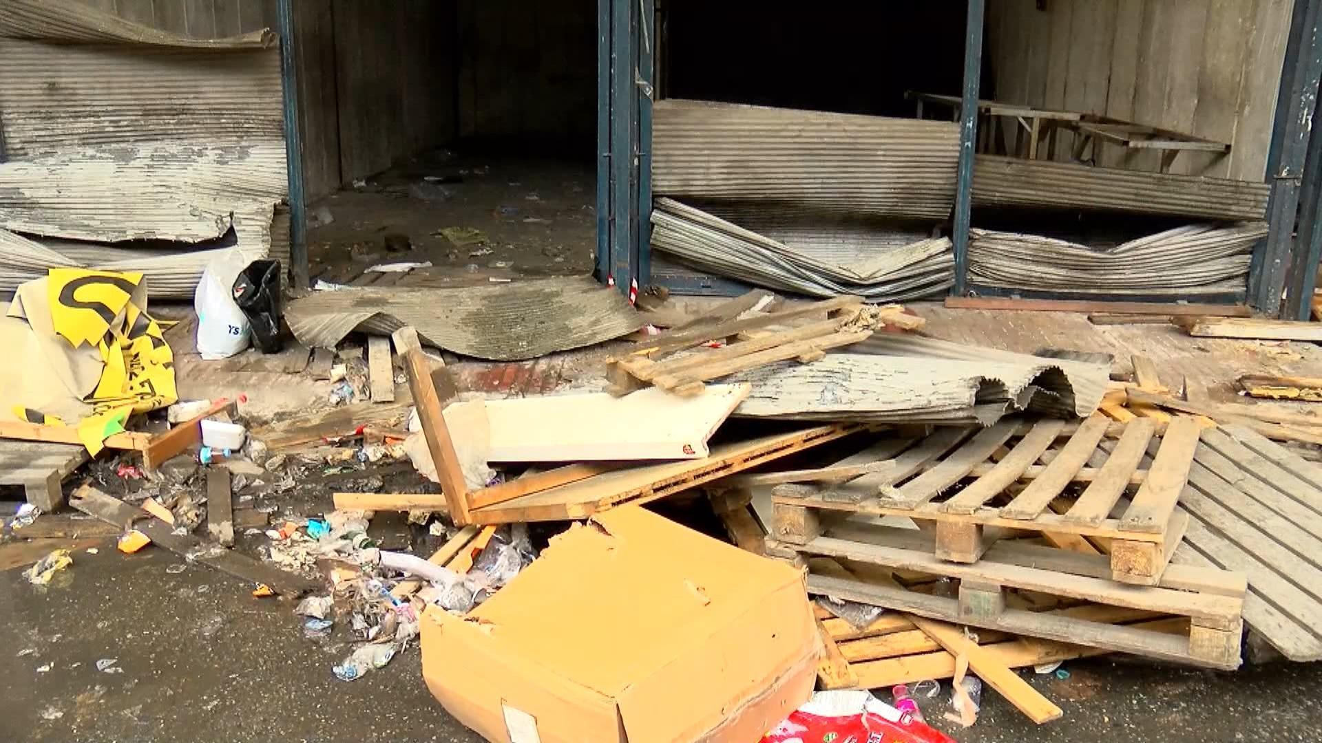 Rami Kuru Gıda Halinde yıkım devam ediyor