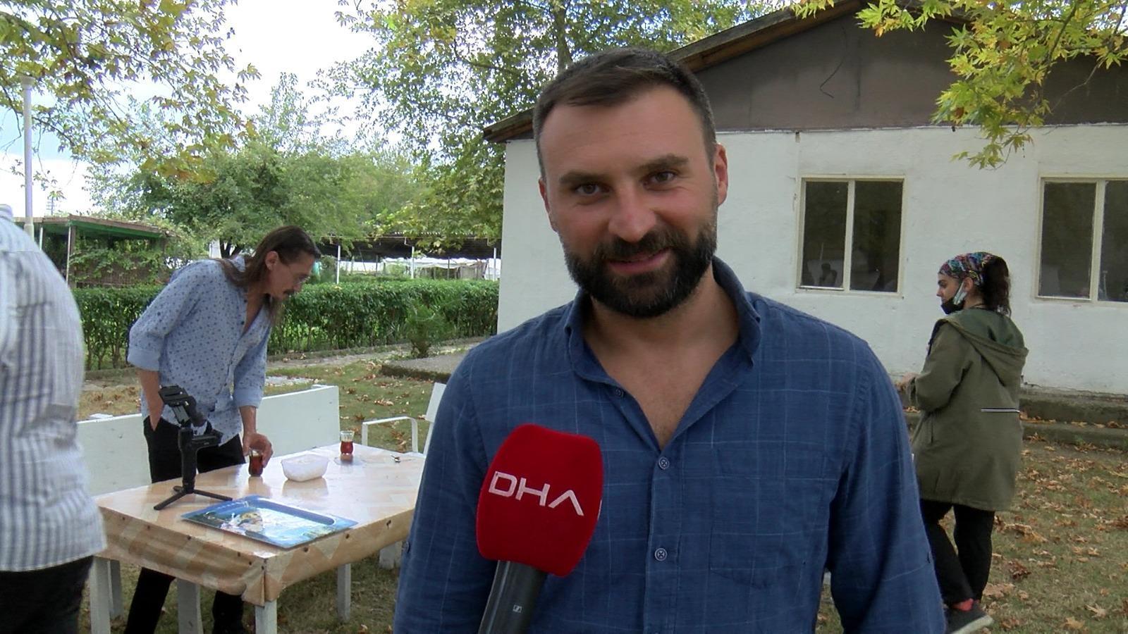 Öğrenciyken 8 kısa filminin ödülü ile sinema filmi çekiyor