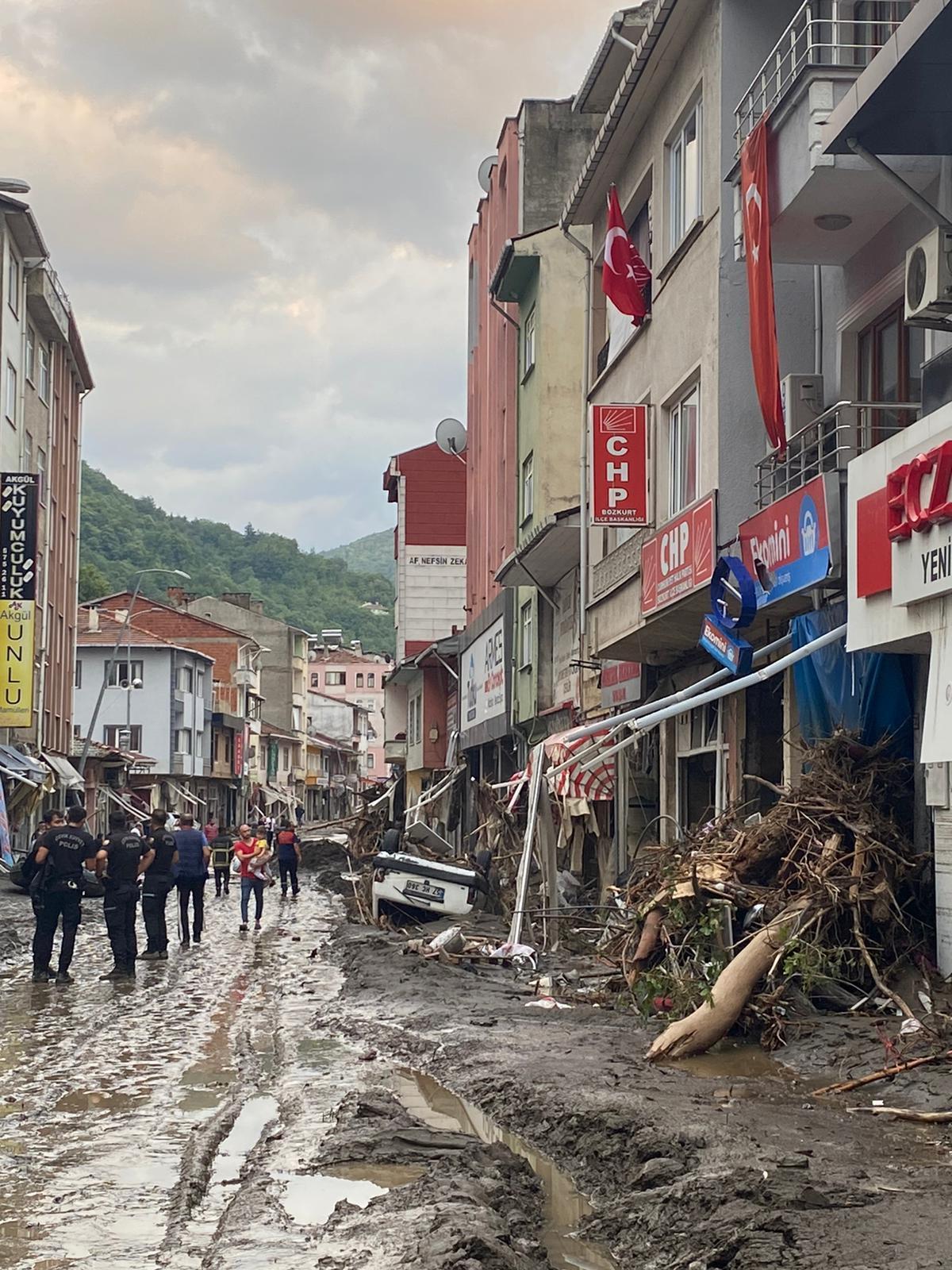 Kastamonu, Bartın ve Sinopta sel felaketi Can kaybı artıyor