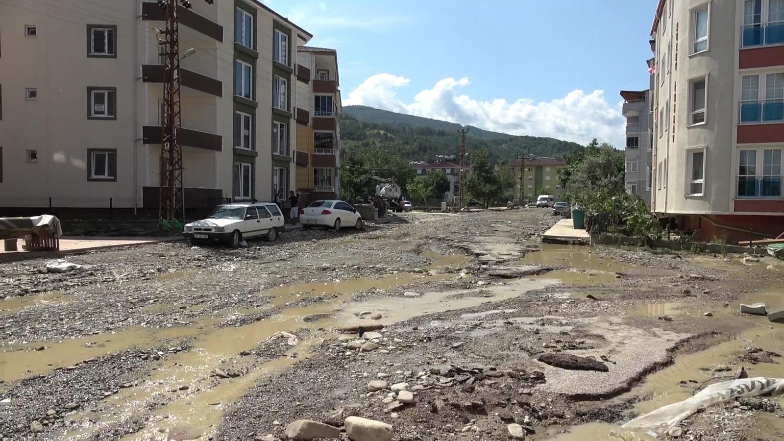 Sinop’ta selin izleri siliniyor