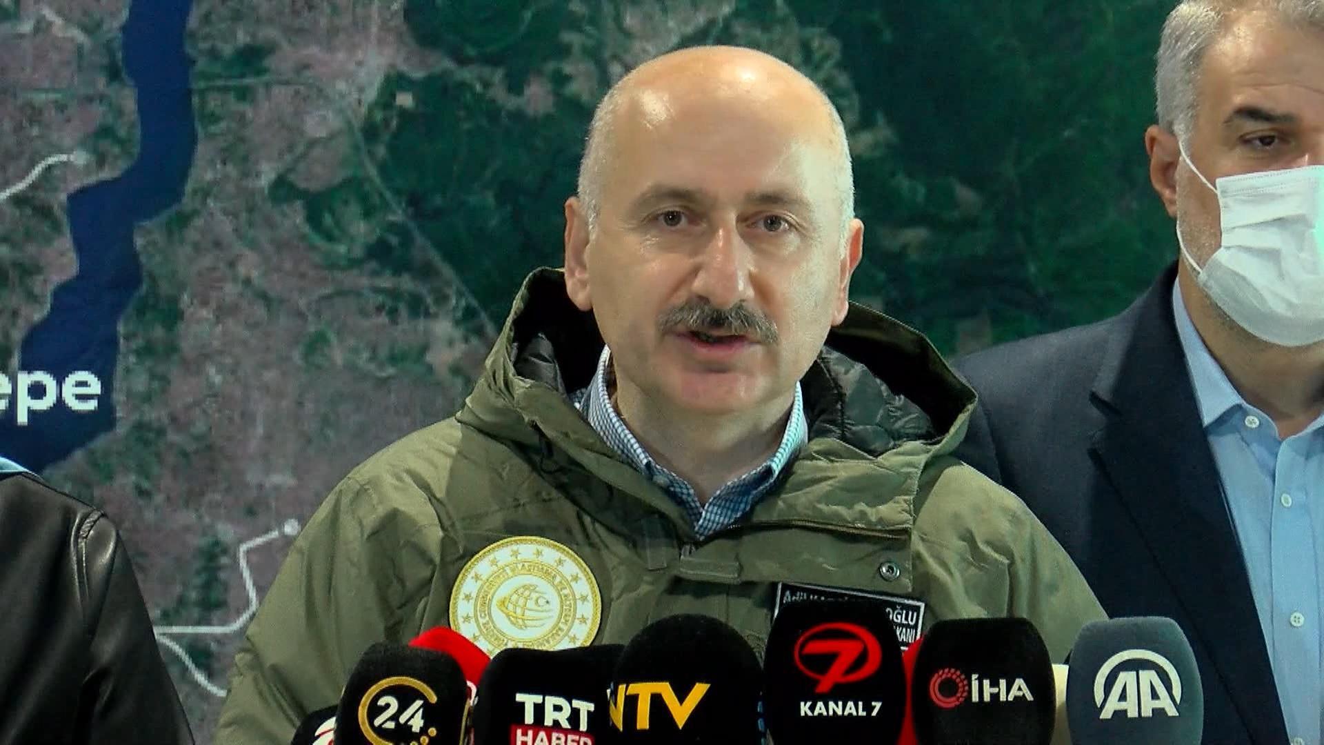 İstanbul Havalimanı-Gayrettepe Metro Hattında ilk test sürüşünü Bakan Karaismailoğlu yaptı