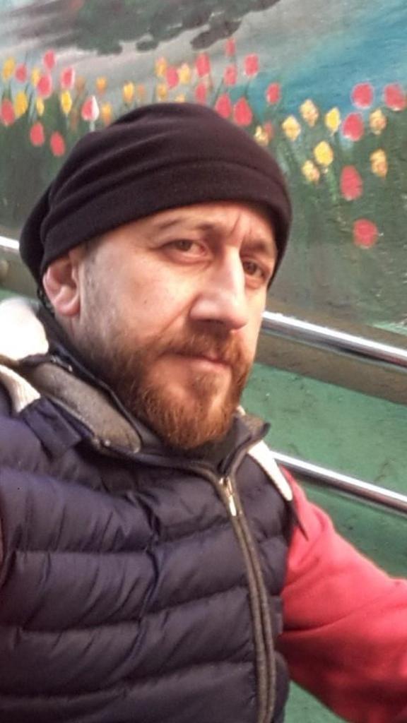 Koronavirüsten 8 ferdini kaybeden aile aşı ile hayata tutundu