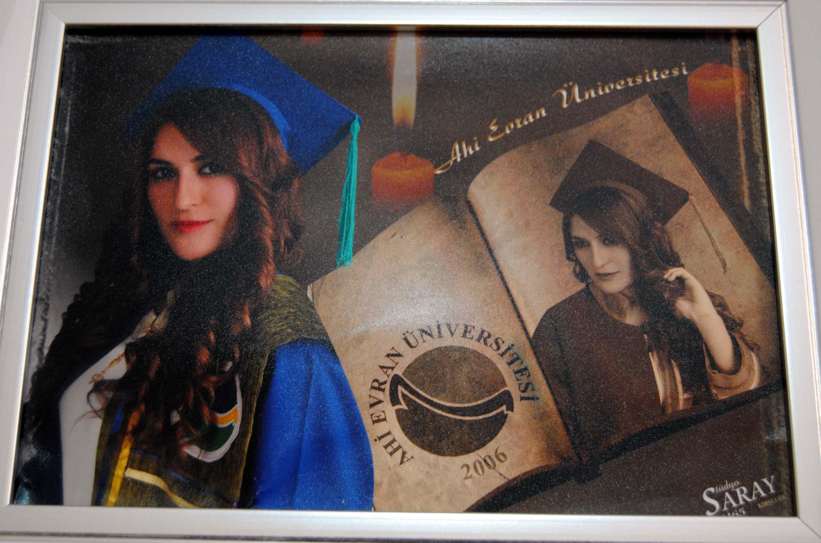 Kazada yaşamını yitiren polis memuru Buket’e şehitlik unvanı verildi