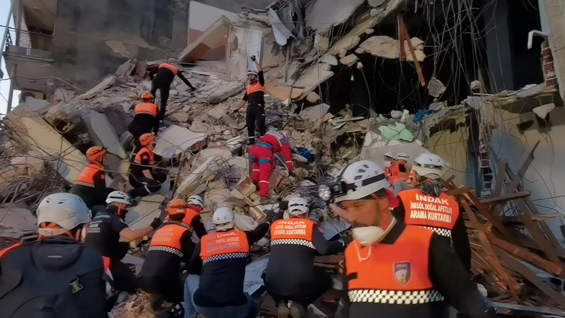 Bursada gerçeğini aratmayan deprem tatbikatı