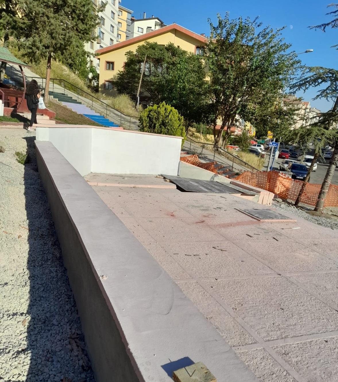 Parkta oynarken 5 metre derinliğindeki yapımı süren su deposuna düşen Sultan yaralandı