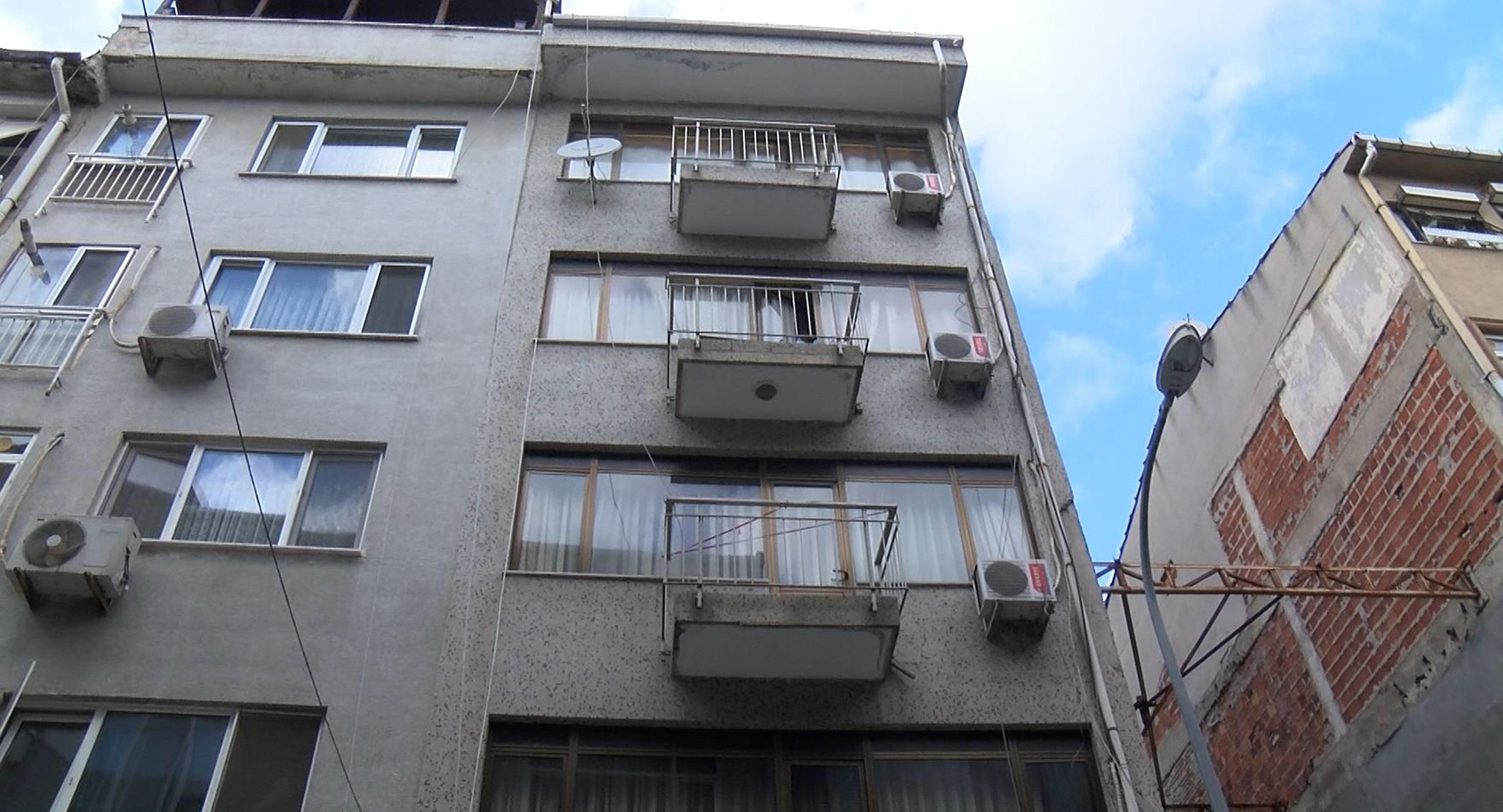 Doğa manzaralı dairenin gerçek yüzü