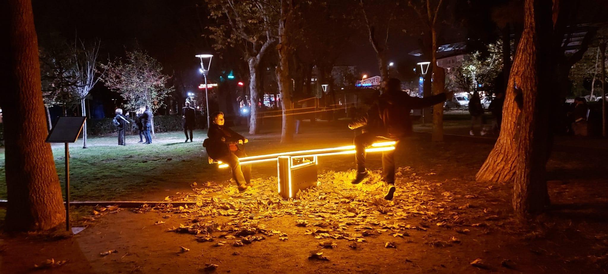 Işık enstalasyon sergisi, kadınlara yönelik şiddete karşı ‘Karanlığı Aydınlat’acak