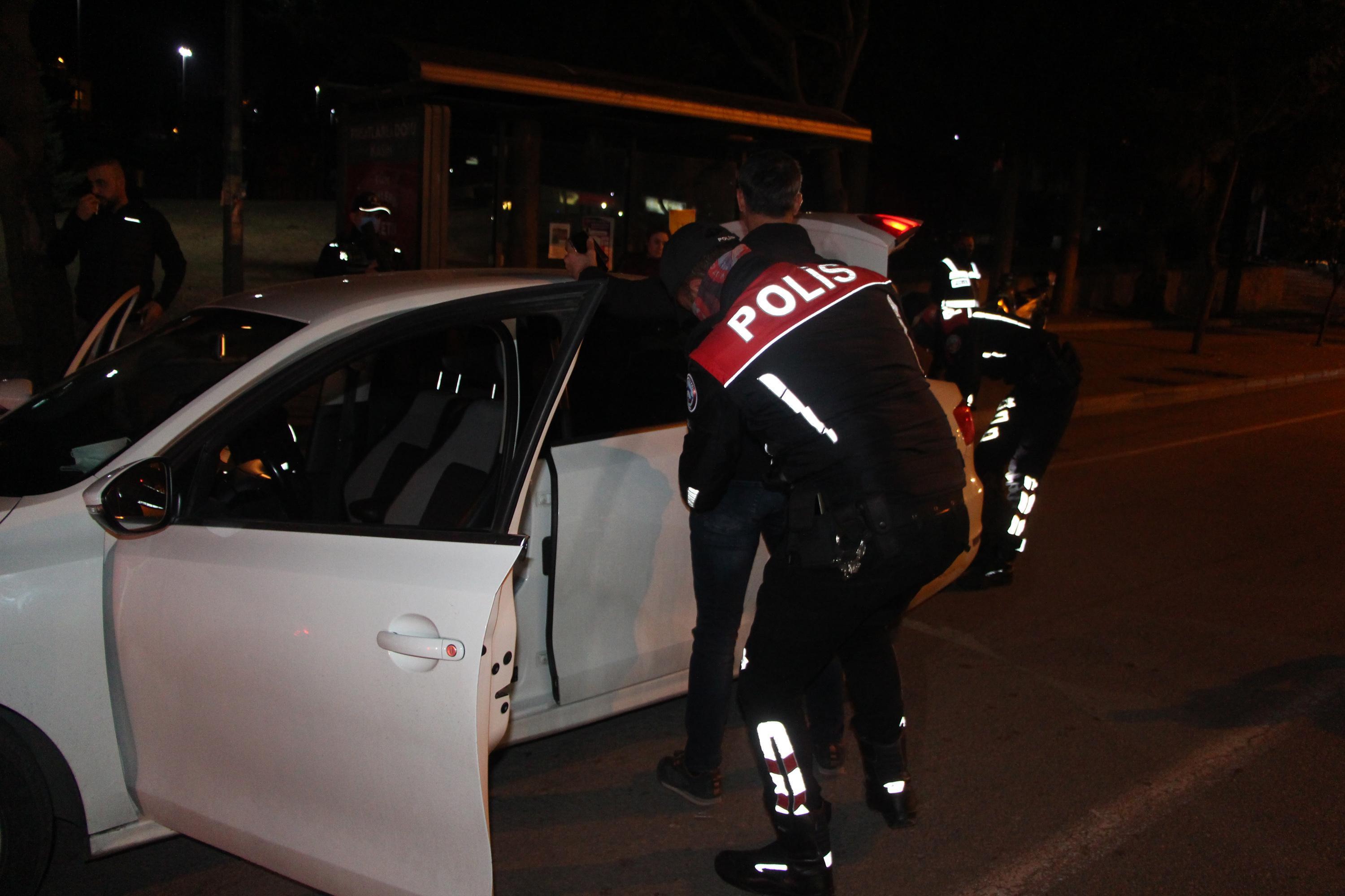 Adanada 1800 polis ile hava destekli asayiş uygulaması
