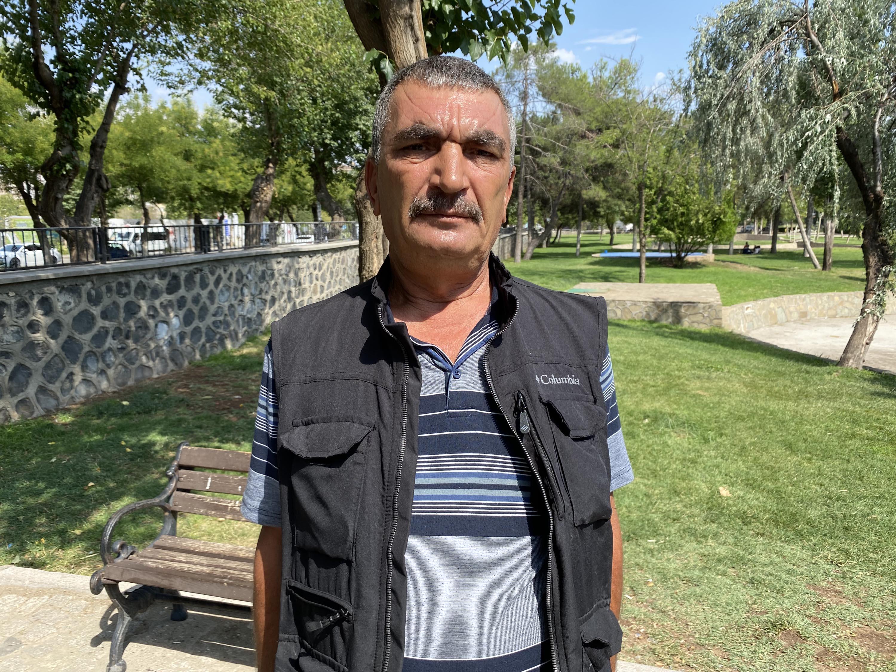 35 yıl önce firar ettiği askerlikten dolayı Vatansız belgesi verildi