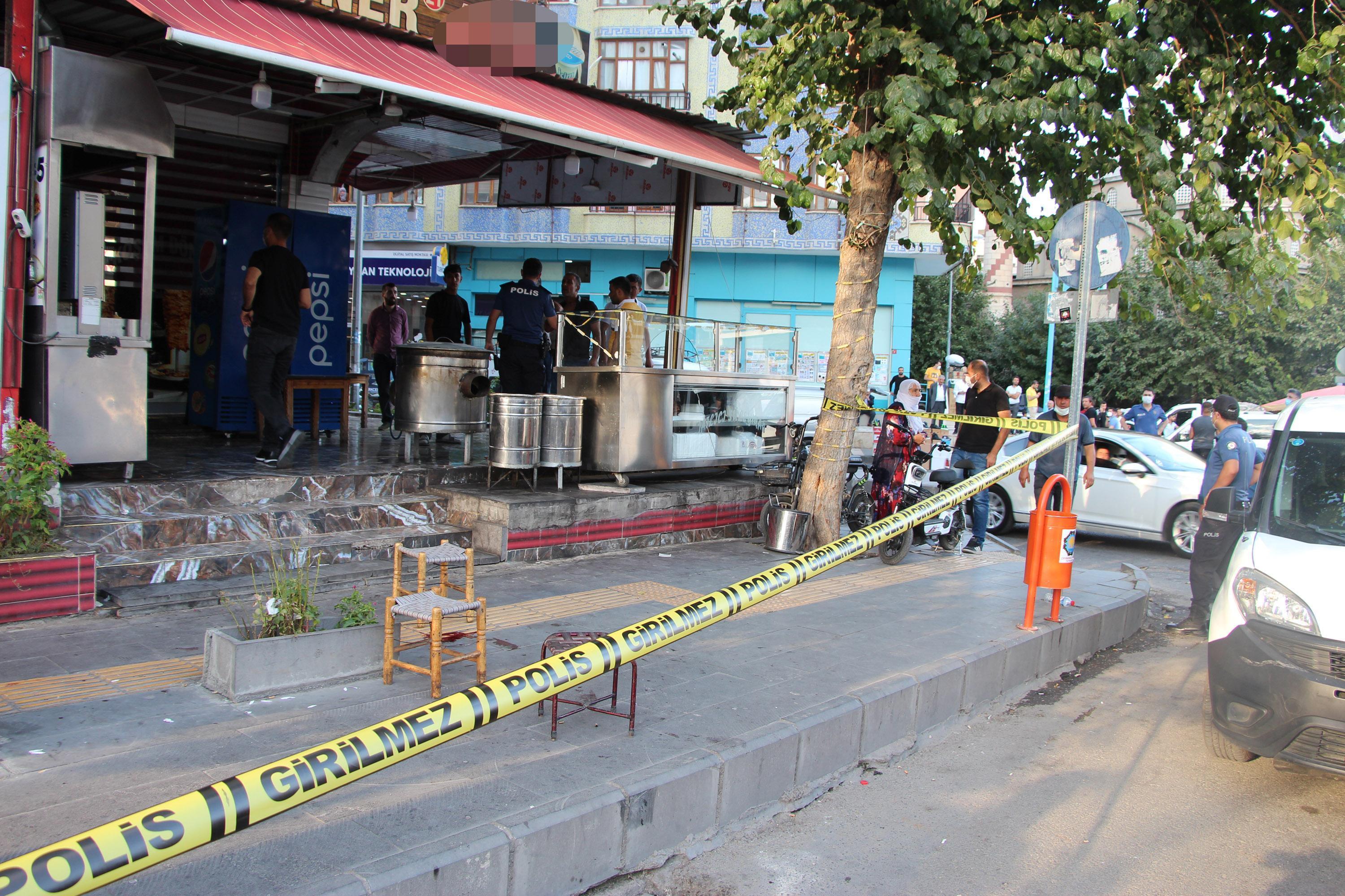 Asansöre binme tartışması silahlı kavgaya döndü: 1 ağır 2 yaralı