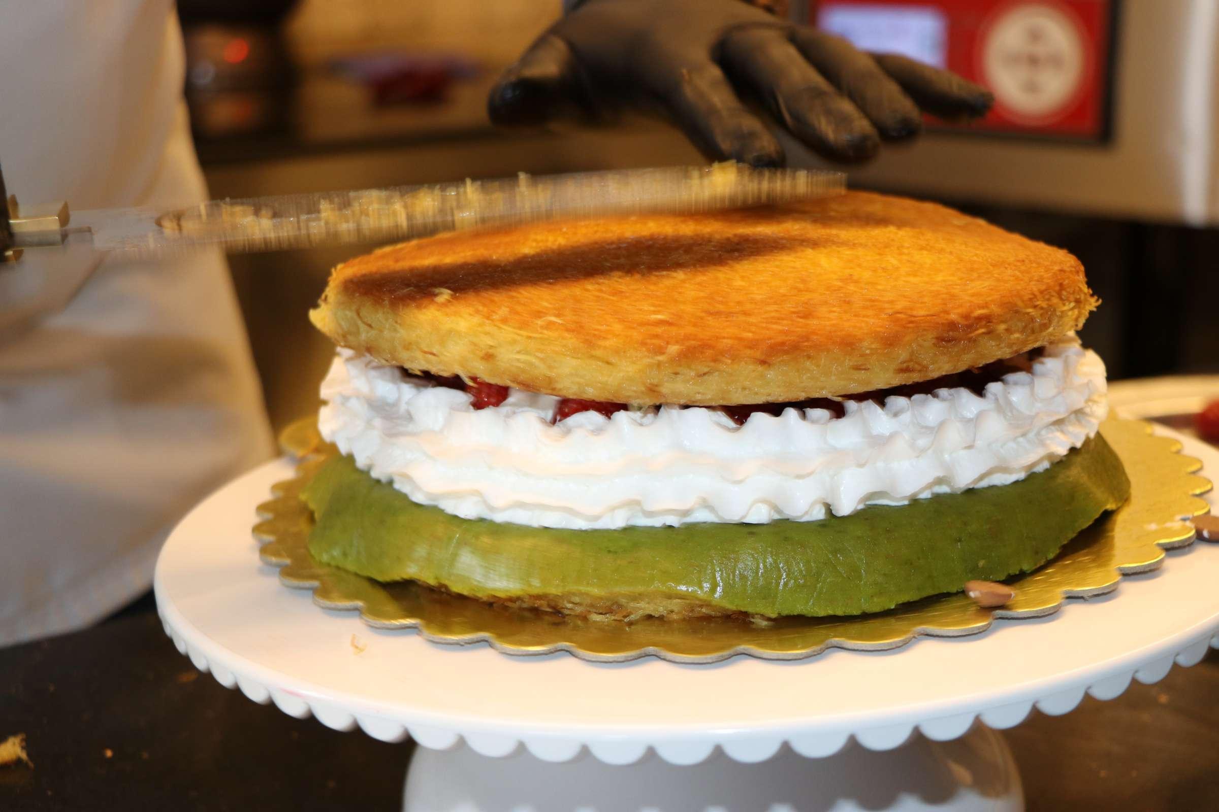 Künefenin pastasını yaptılar