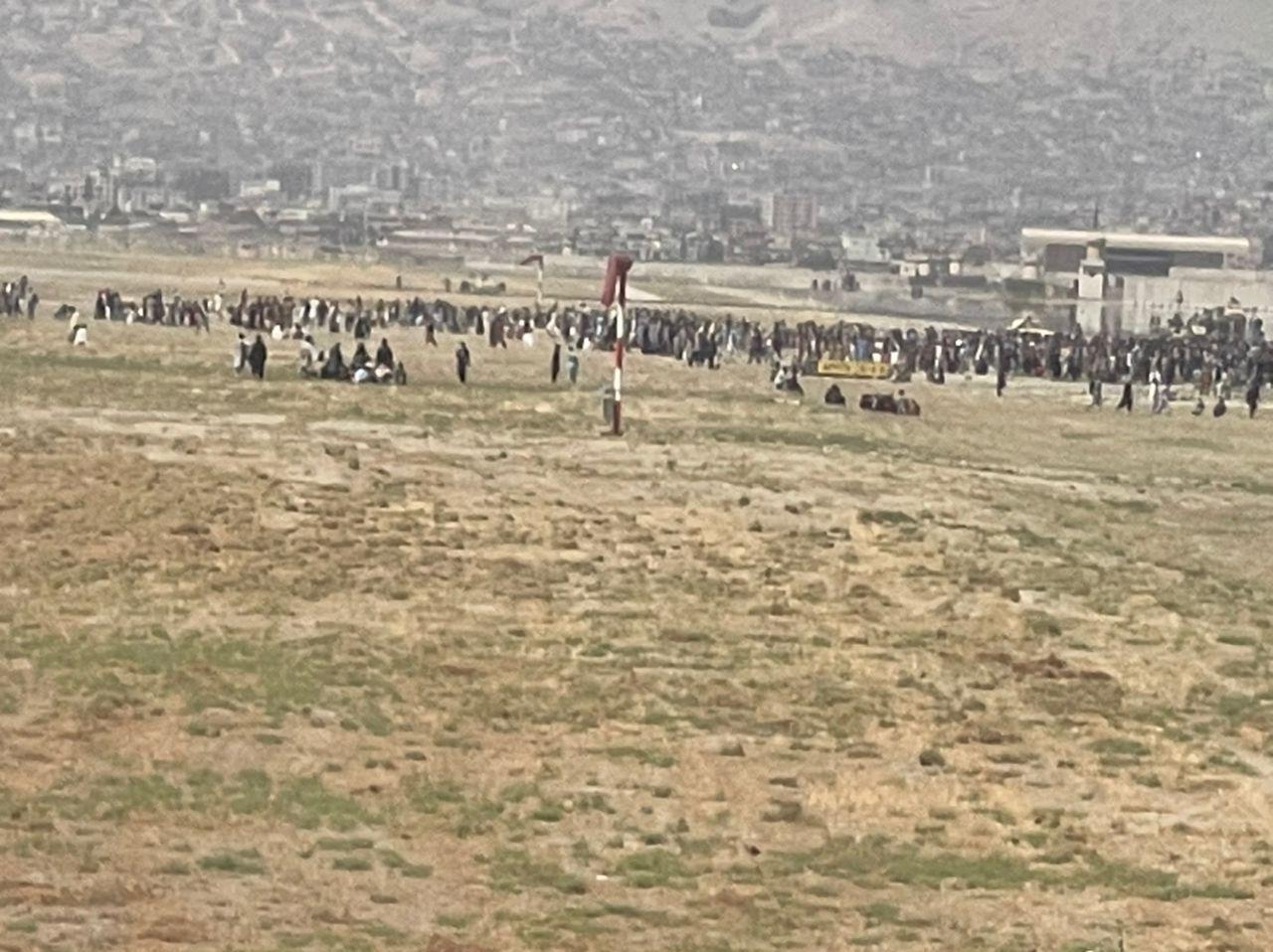 Kabilden Türkleri getiren THY uçağı İstanbul Havalimanına indi