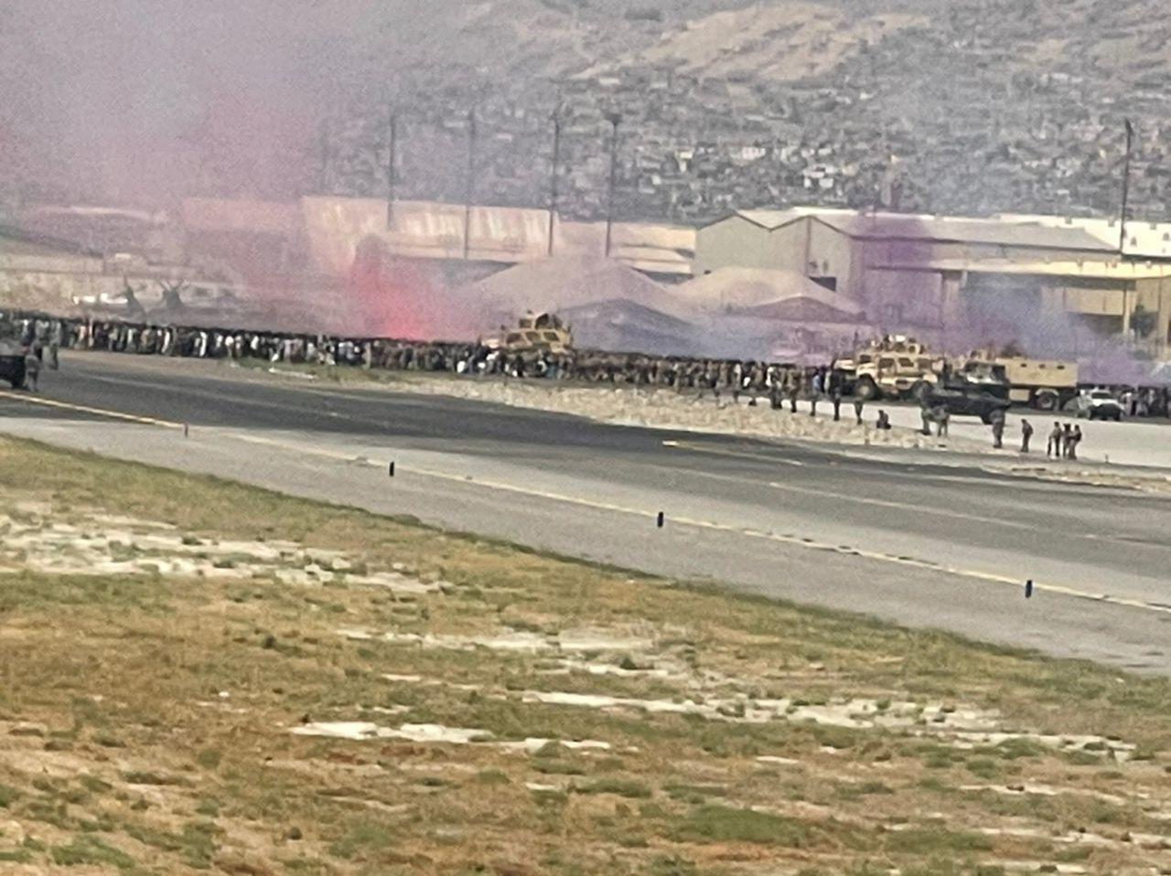 Kabilden Türkleri getiren THY uçağı İstanbul Havalimanına indi